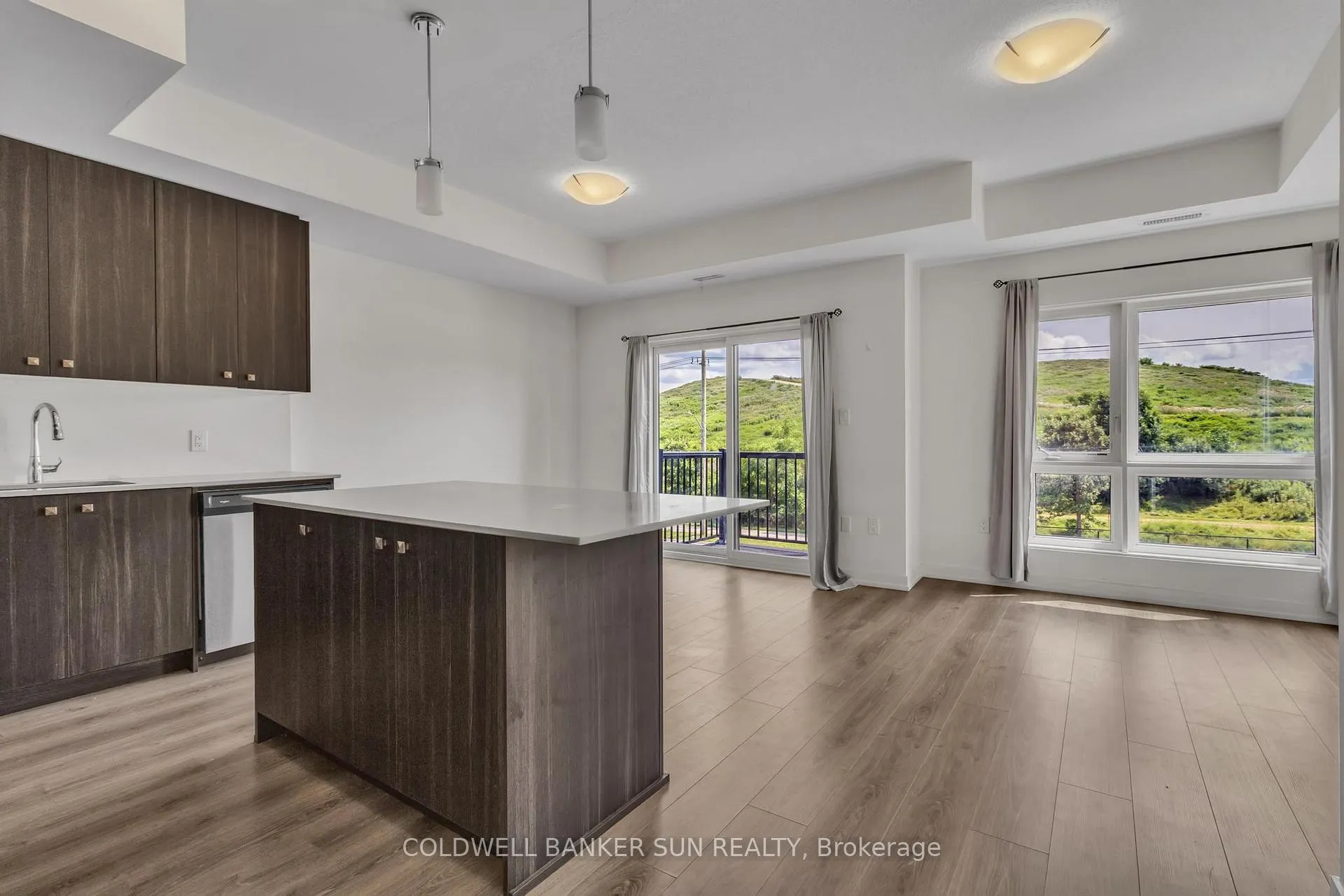 Photo 69 of Unit E12, 20 Palace Street, Kitchener — HOMEH