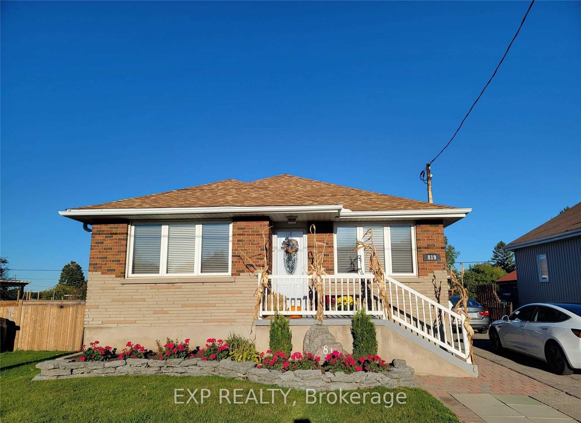 Photo 1 of 819 Ritson Road S, Oshawa, Lakeview — HOMEH