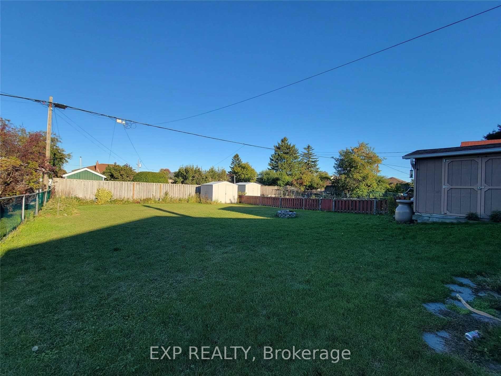 Photo 5 of 819 Ritson Road S, Oshawa, Lakeview — HOMEH