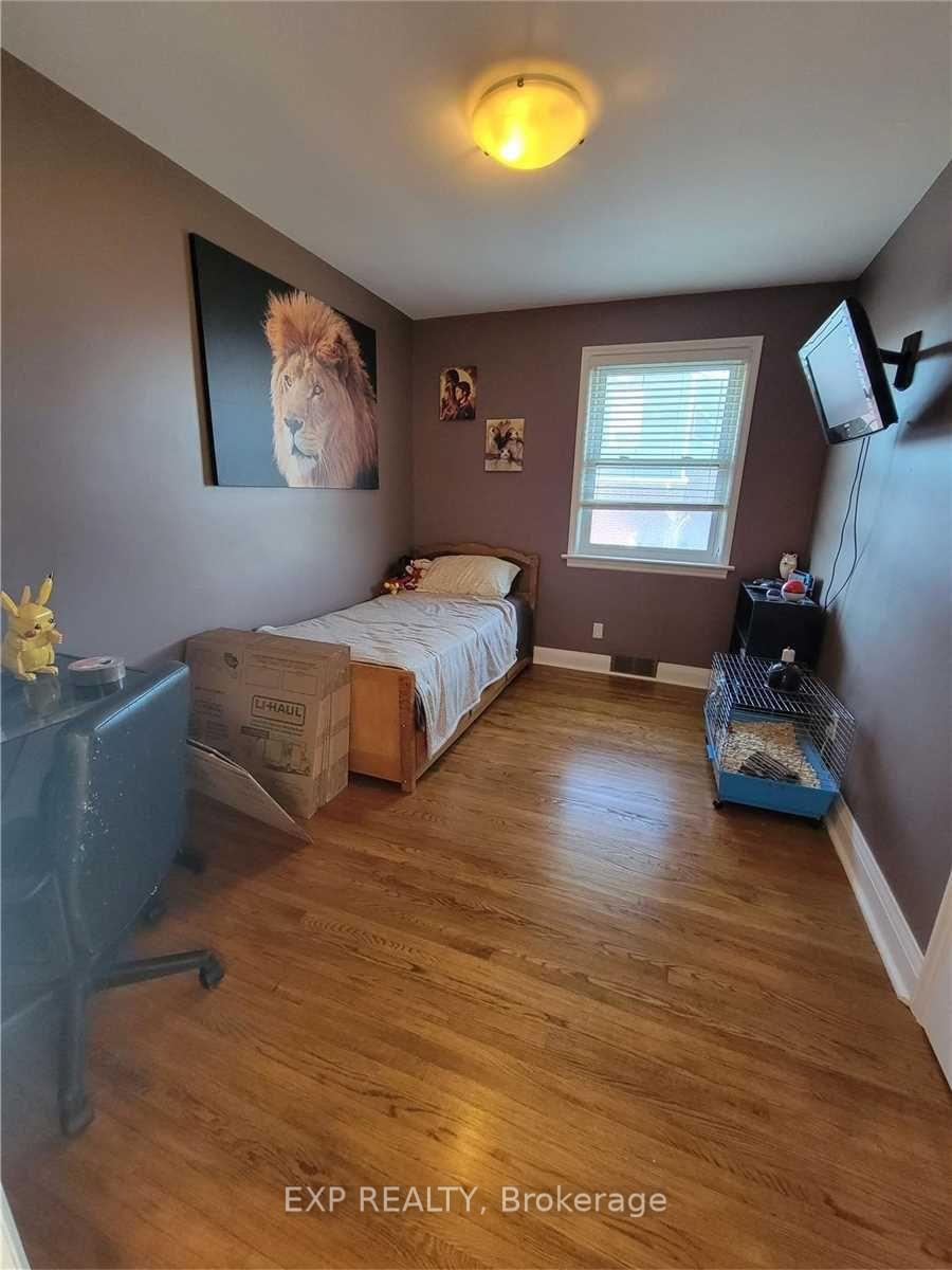 Photo 11 of 819 Ritson Road S, Oshawa, Lakeview — HOMEH