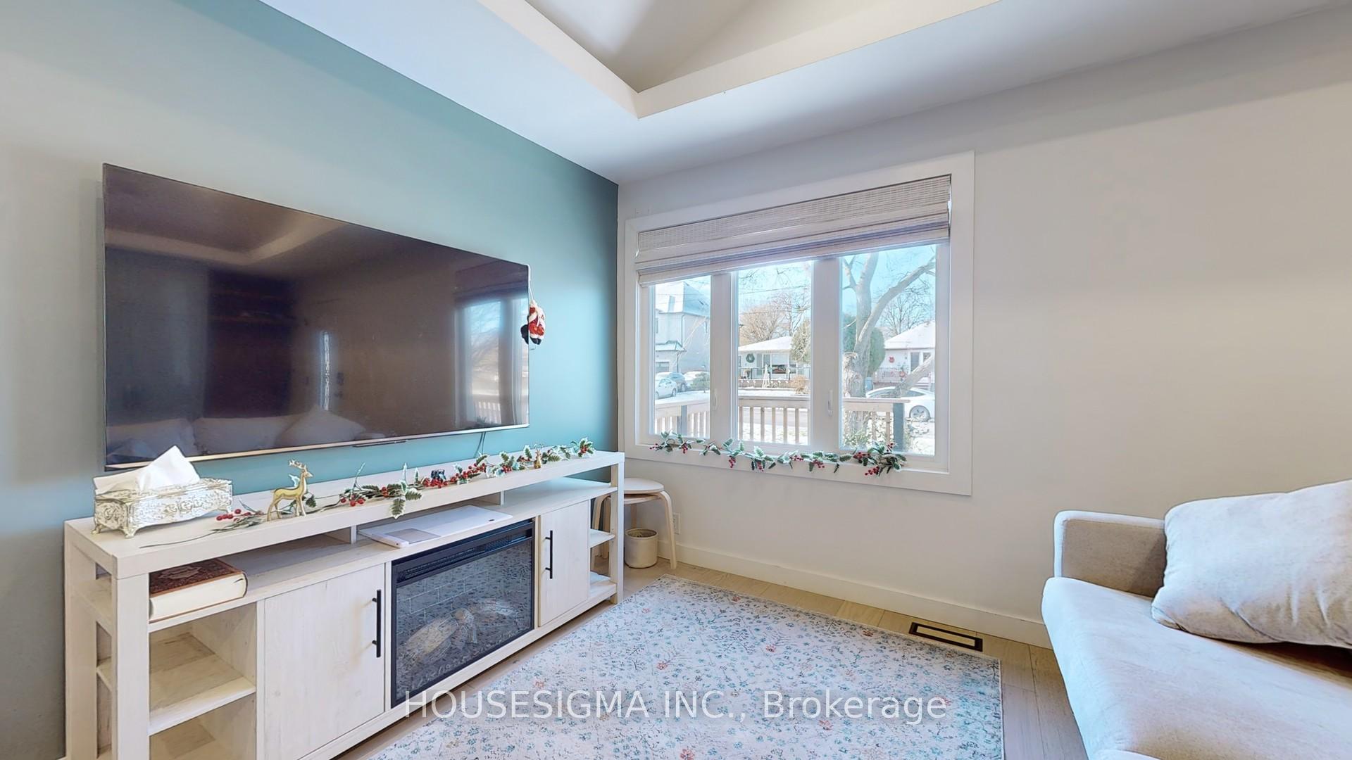 Photo 4 of 745 Marksbury Road, Pickering, West Shore — HOMEH