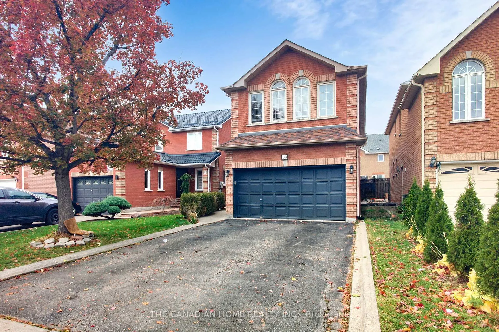 Photo 2 of 53 Ripley Crescent, Brampton, Fletcher's West — HOMEH