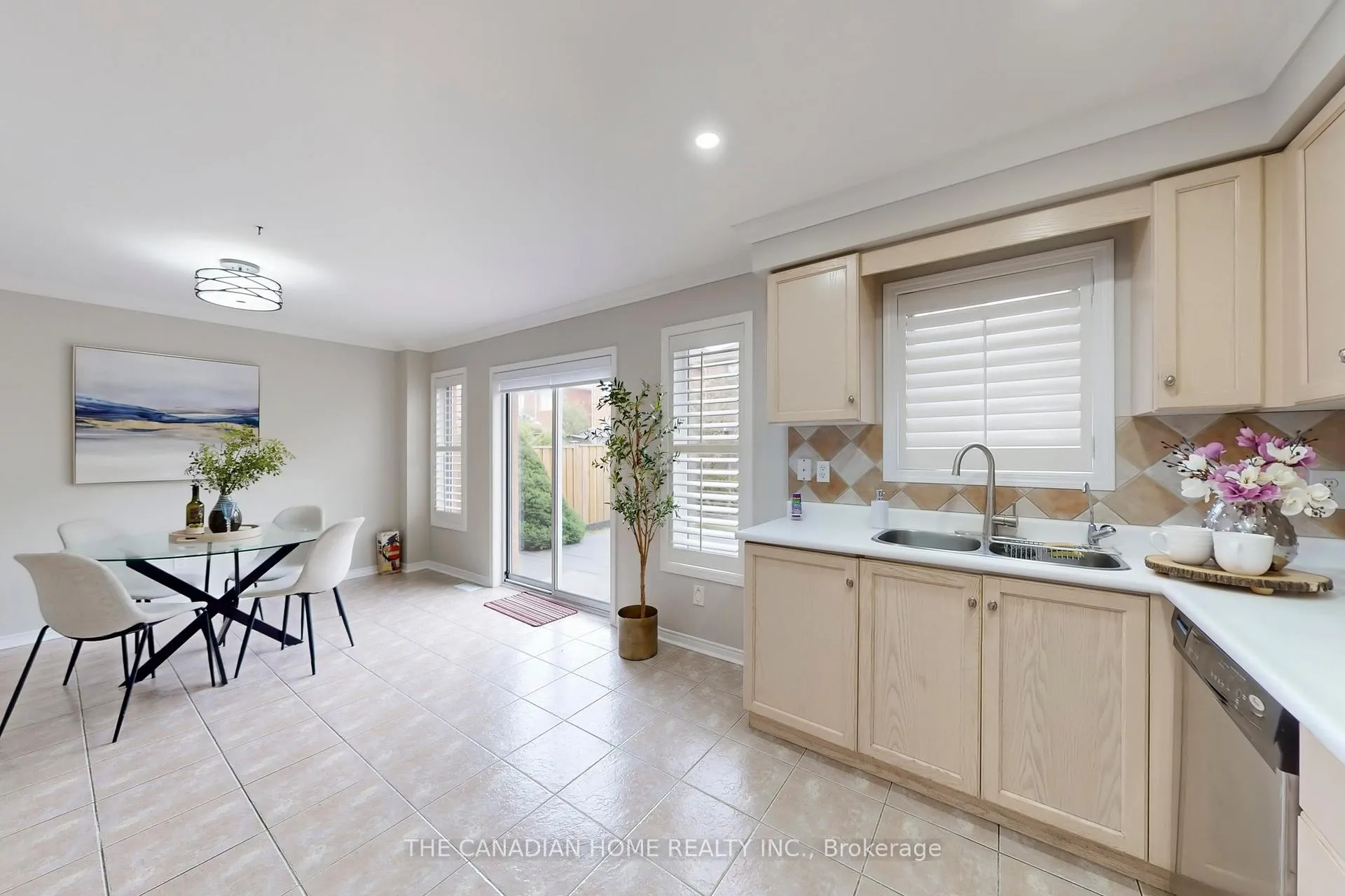 Photo 17 of 53 Ripley Crescent, Brampton, Fletcher's West — HOMEH