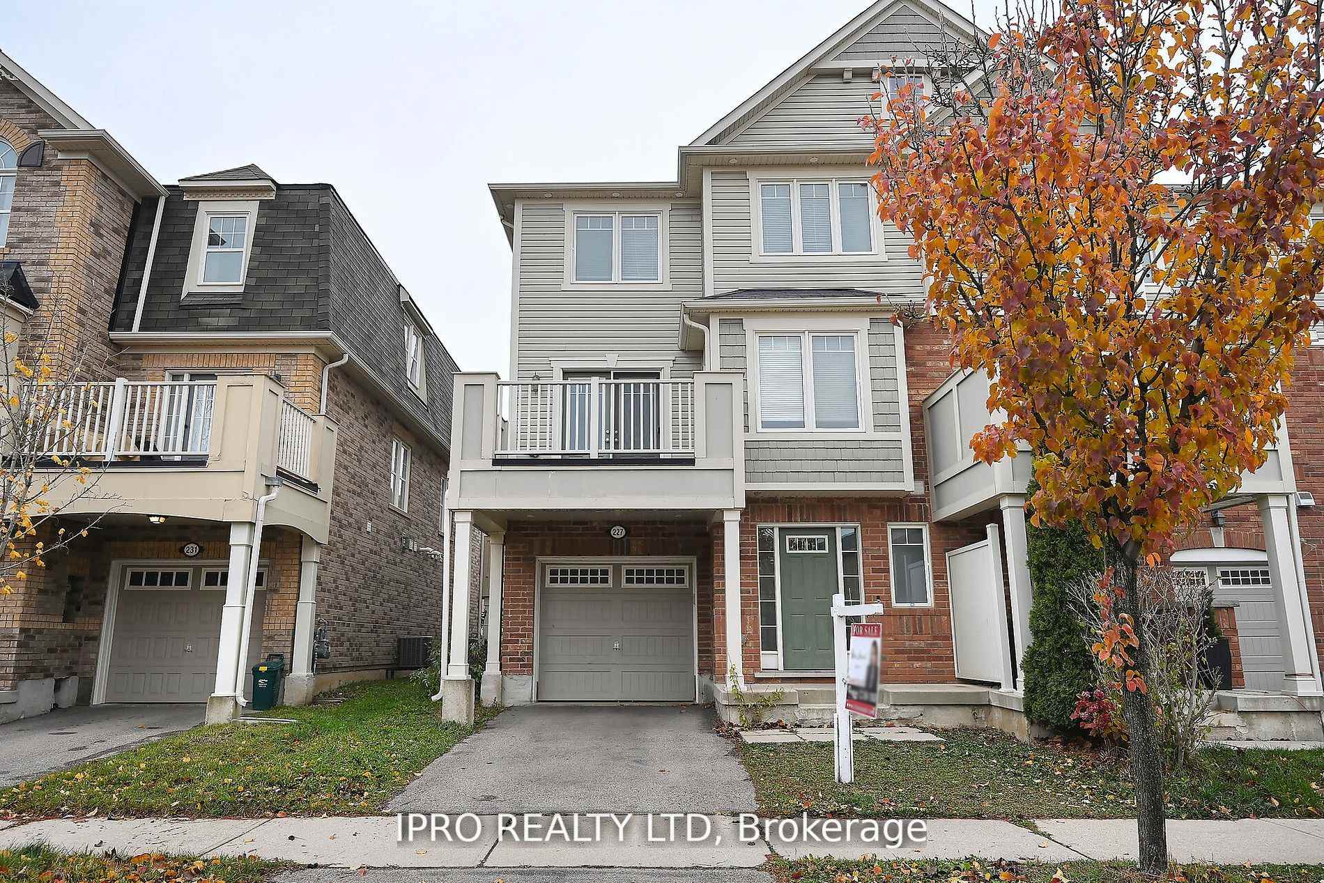 Front of 227 Slingsby Landing