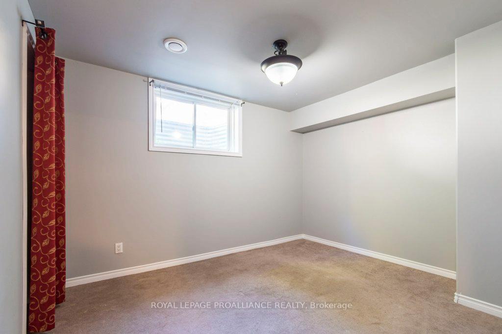 Photo 22 of 23 Sunshine Lane, Quinte West, Murray Ward — HOMEH
