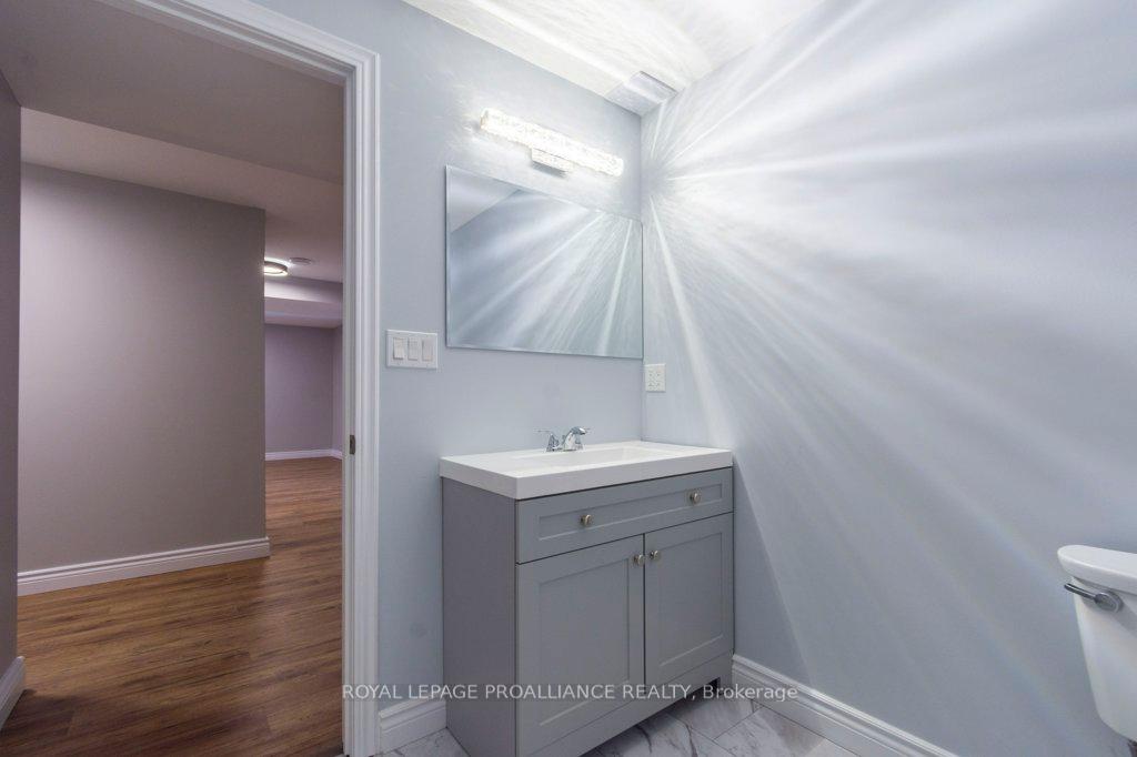 Photo 25 of 23 Sunshine Lane, Quinte West, Murray Ward — HOMEH
