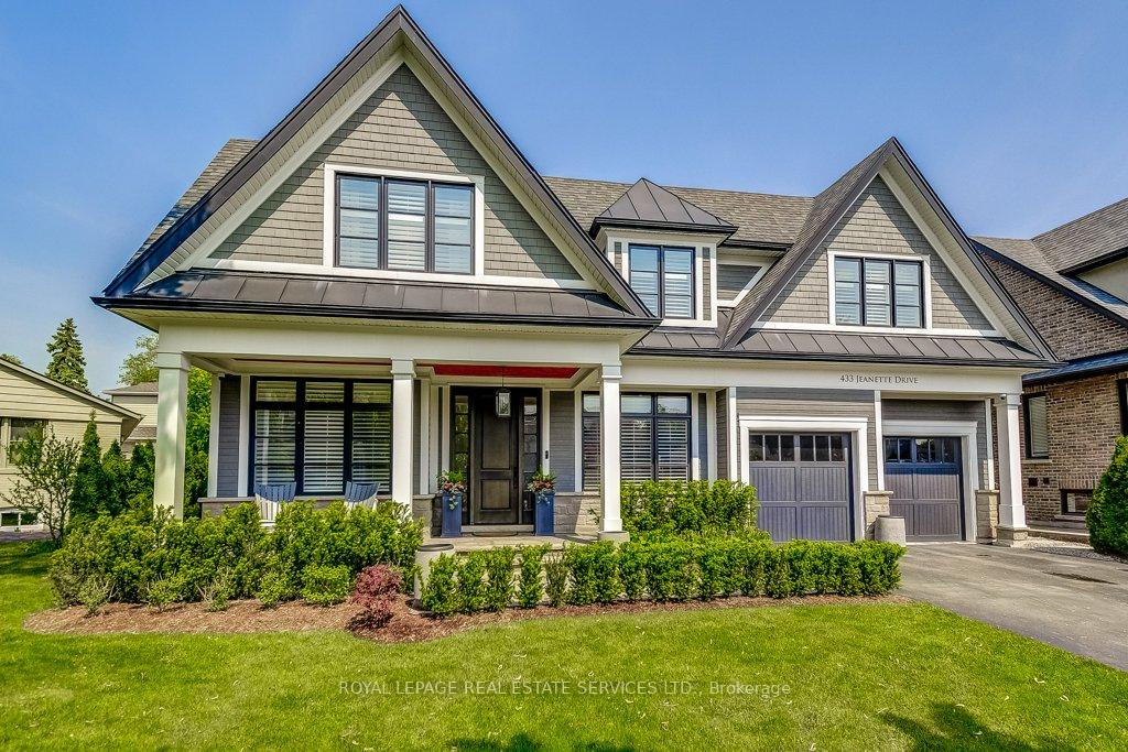 Front of 433 Jeanette Drive