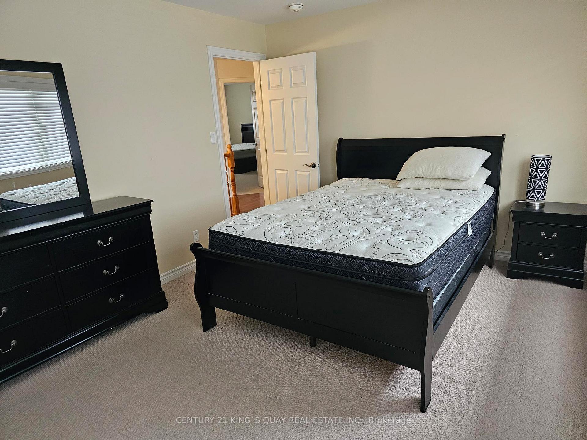 Photo 7 of 32 Stonecrest Boulevard, Quinte West, Sidney Ward — HOMEH