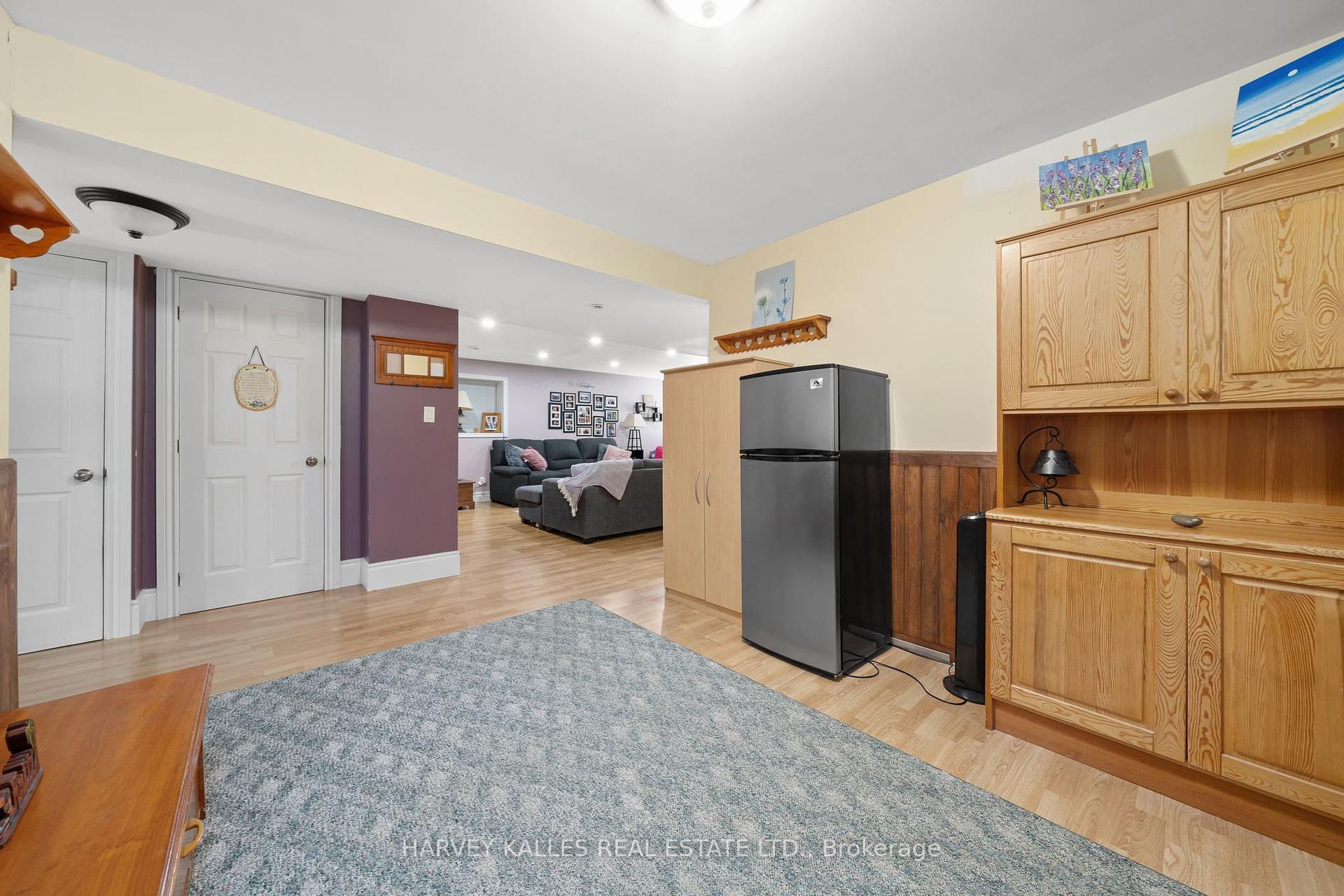 Photo 27 of 46 Barker Street, Prince Edward County, Picton Ward — HOMEH
