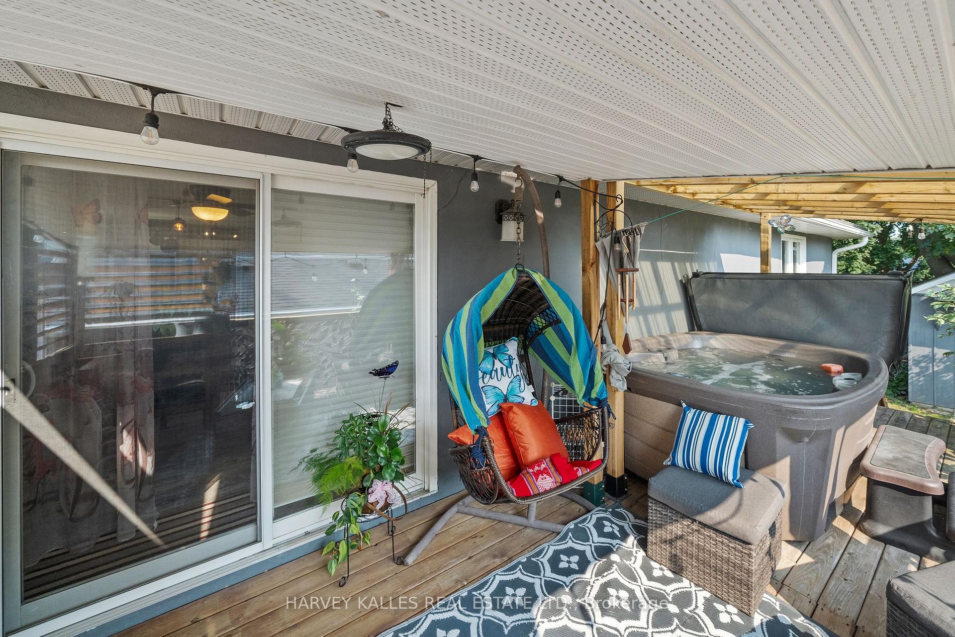 Photo 29 of 46 Barker Street, Prince Edward County, Picton Ward — HOMEH