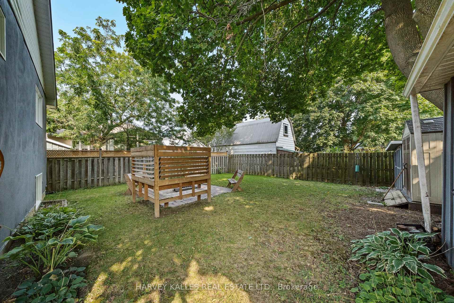 Photo 34 of 46 Barker Street, Prince Edward County, Picton Ward — HOMEH