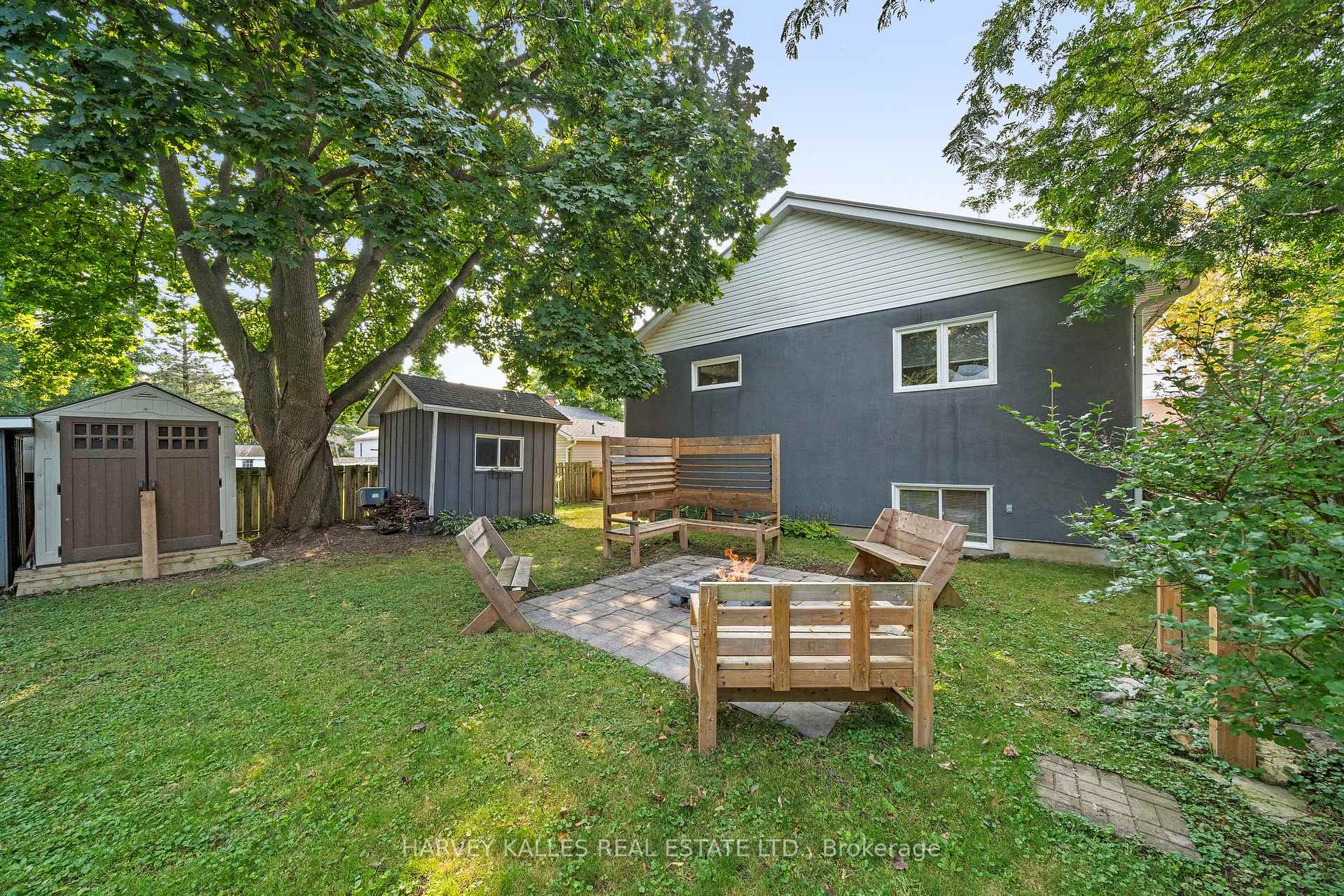 Photo 37 of 46 Barker Street, Prince Edward County, Picton Ward — HOMEH