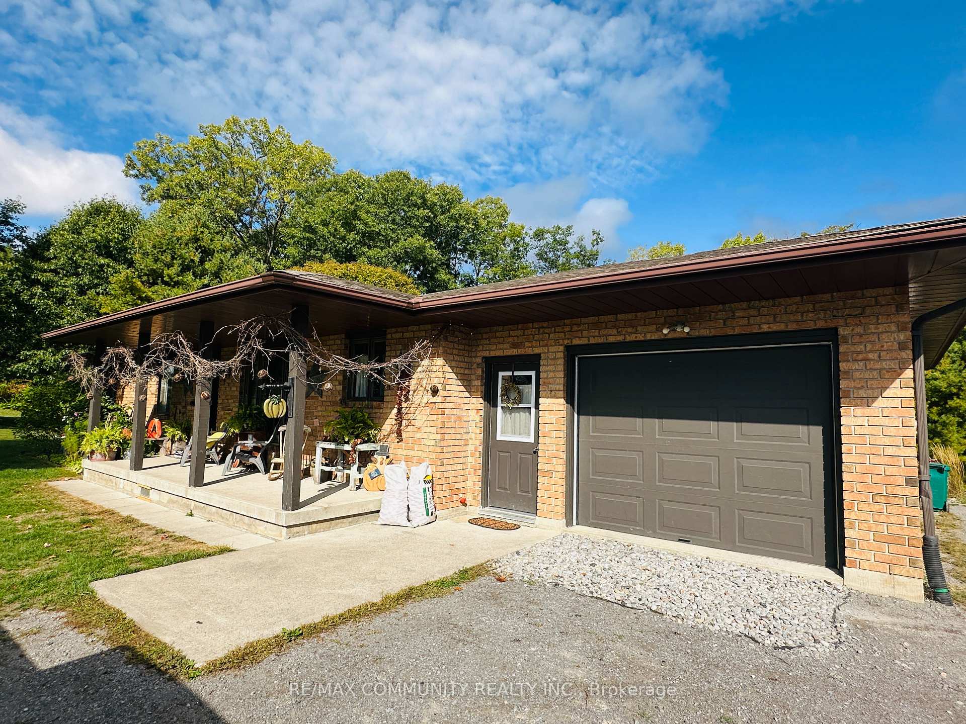 Photo 12 of 214 Helyer Road, Quinte West, Murray Ward — HOMEH