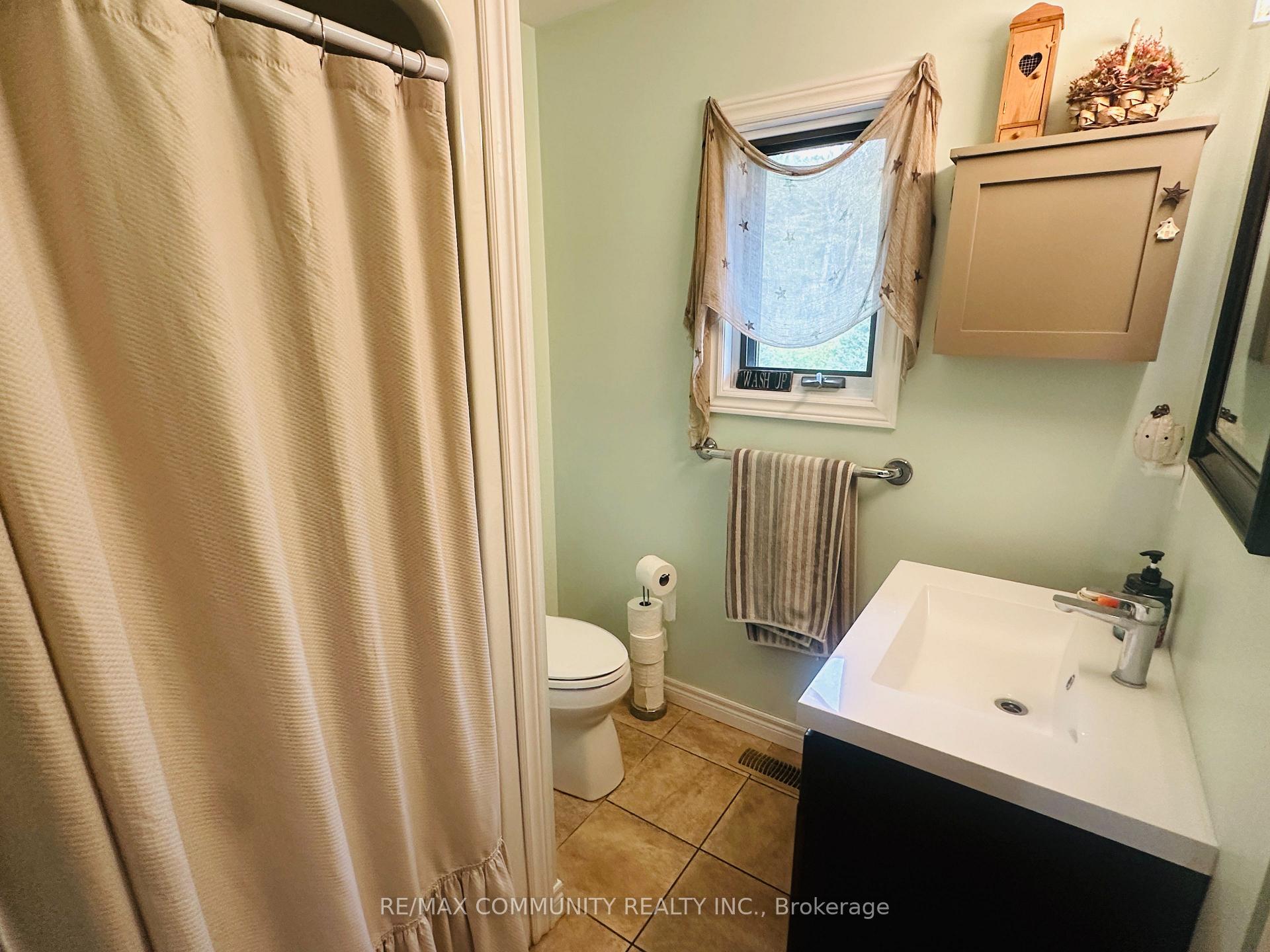 Photo 14 of 214 Helyer Road, Quinte West, Murray Ward — HOMEH