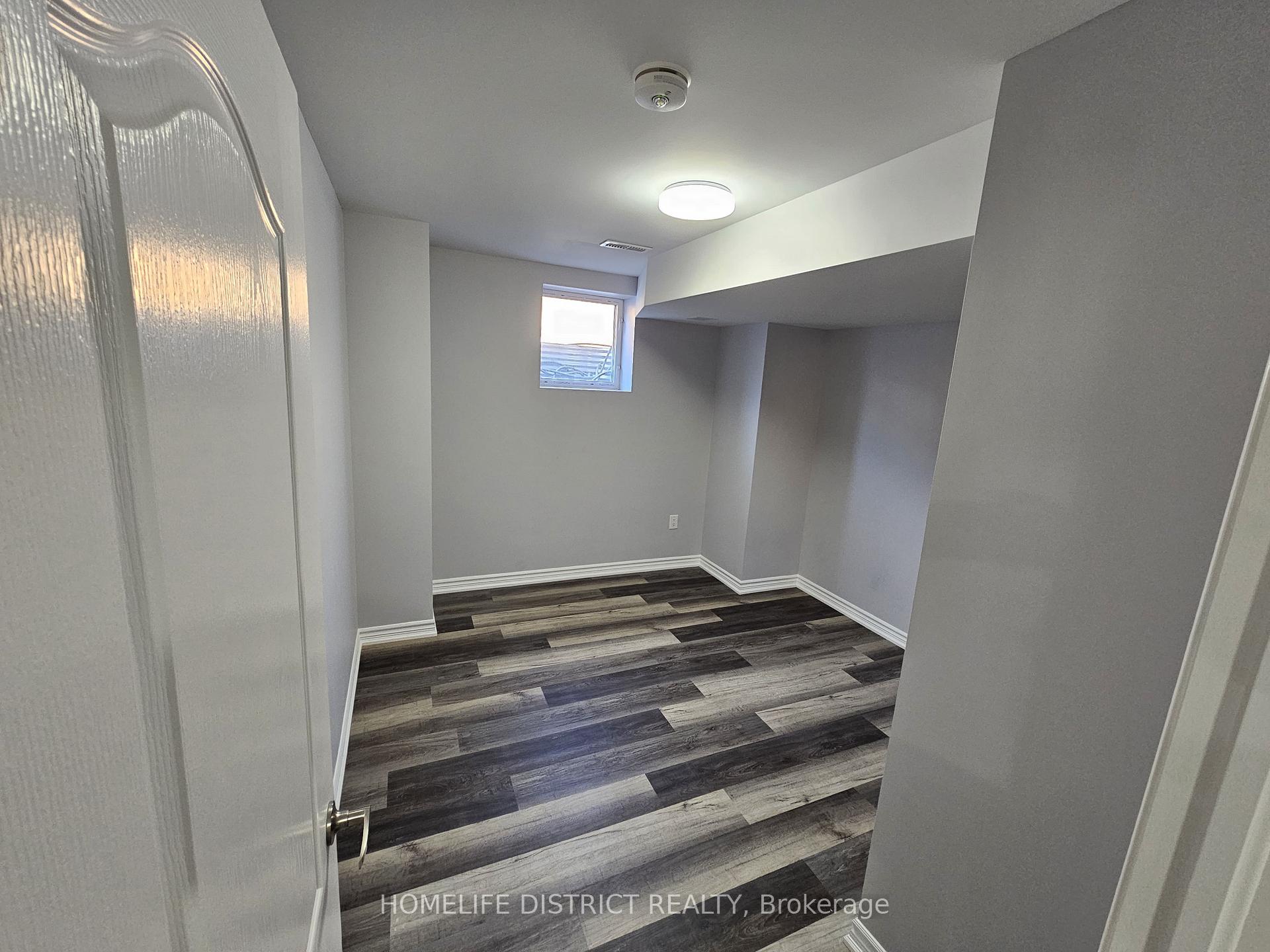 Photo 5 of 1154 Raspberry Terrace, Milton, Ford — HOMEH