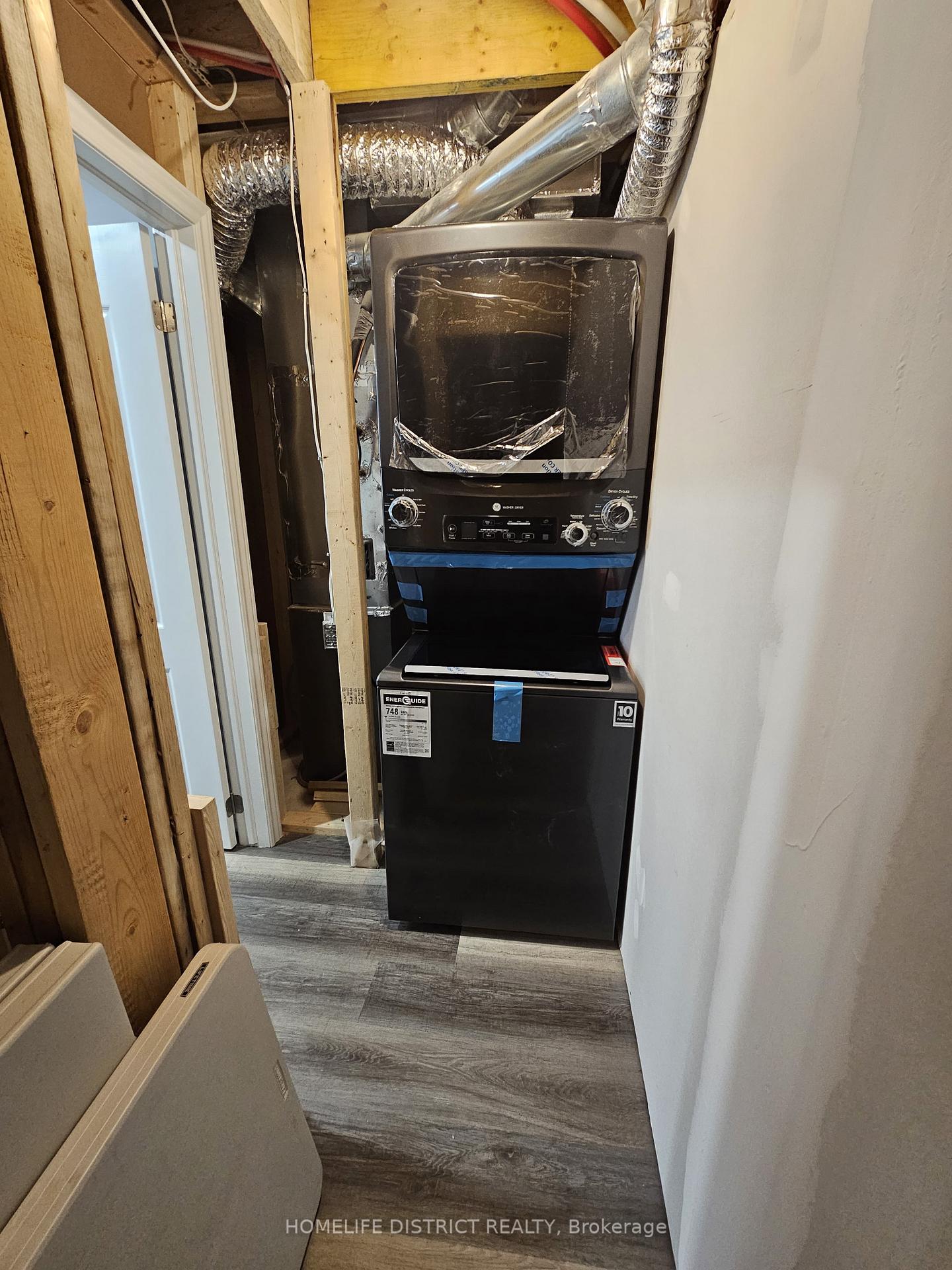 Photo 9 of 1154 Raspberry Terrace, Milton, Ford — HOMEH