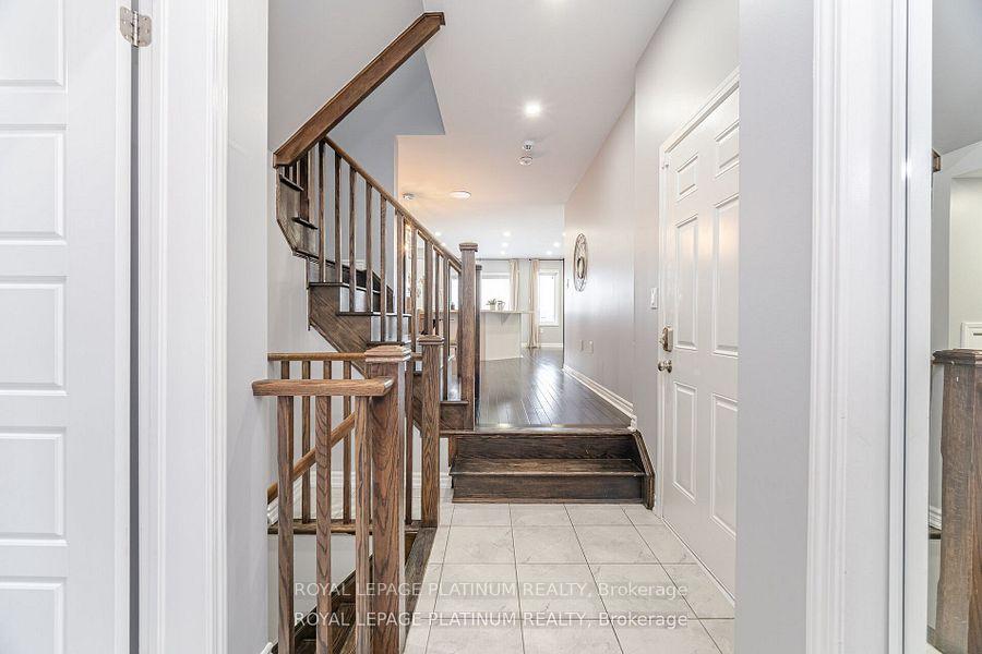 Photo 5 of 624 Laking Terrace, Milton, Clarke — HOMEH