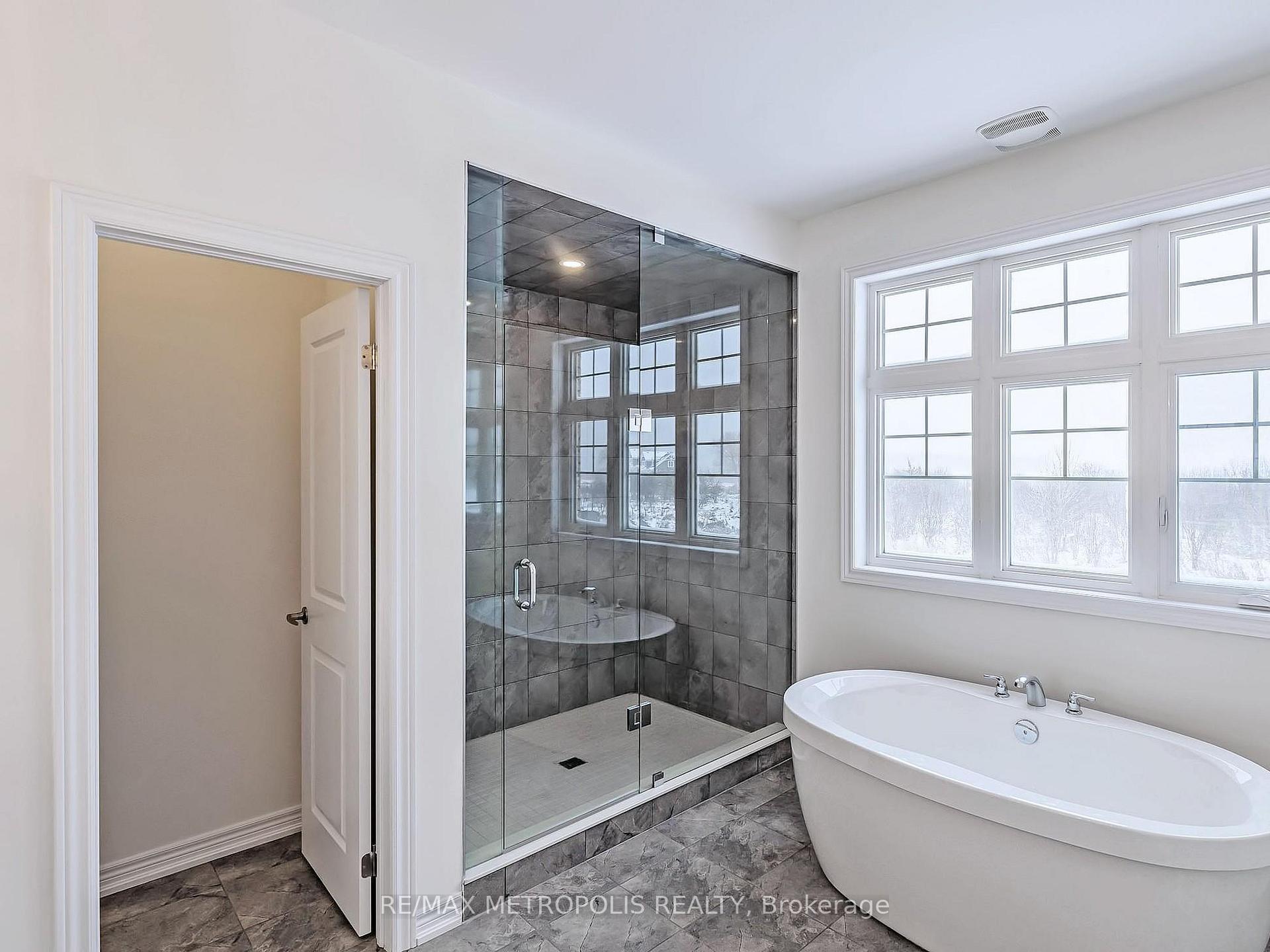 Photo 13 of 40 Wellers Way, Quinte West, Murray Ward — HOMEH