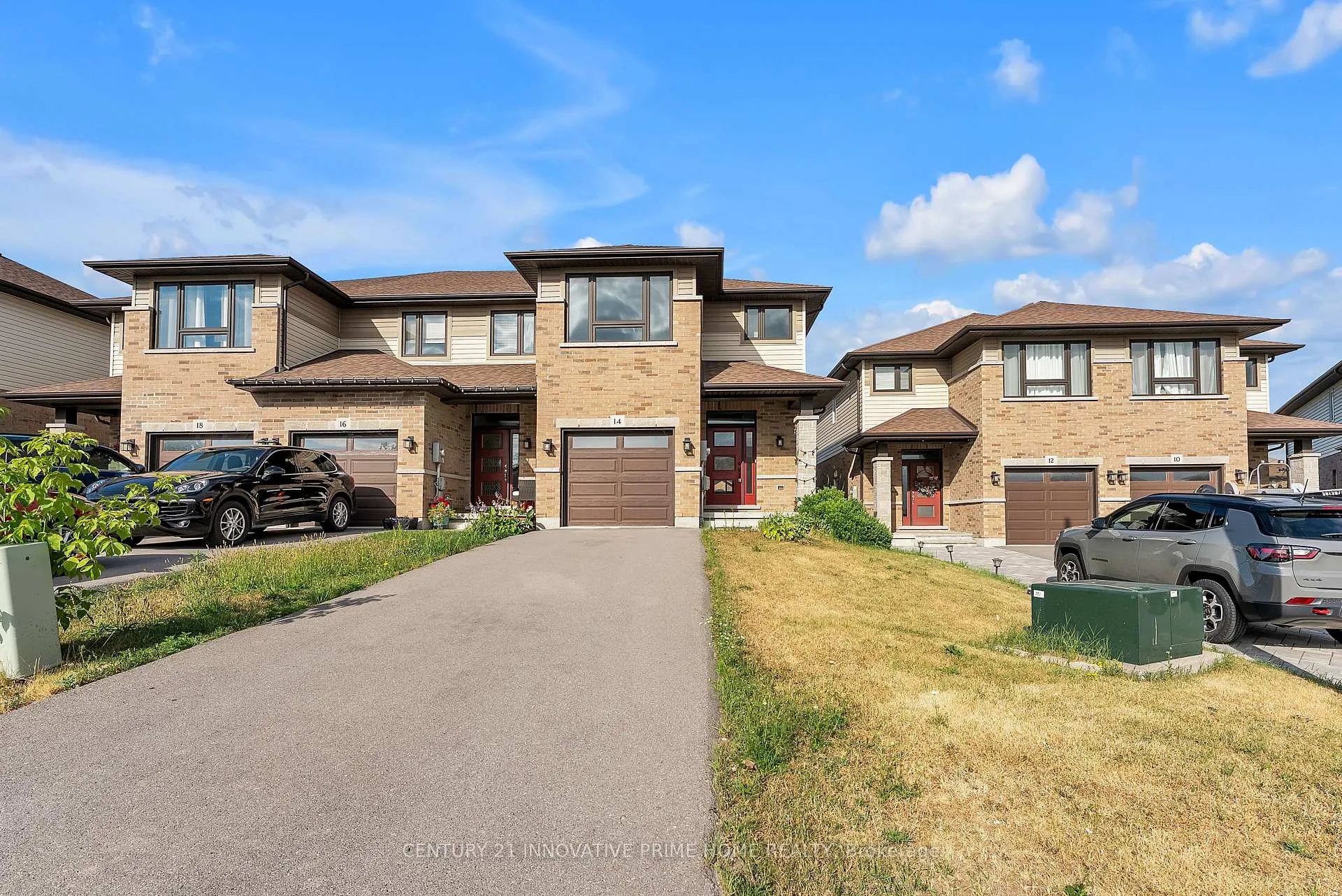 Front of 14 Ledgerock Court