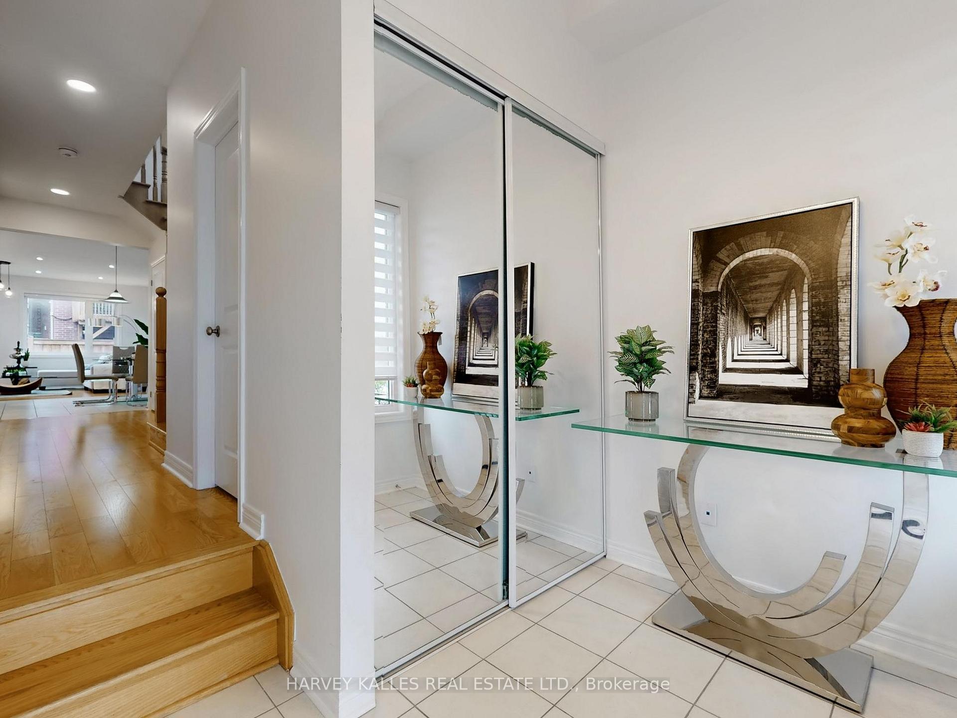 Photo 4 of 1146 Cactus Crescent, Pickering, Rural Pickering — HOMEH