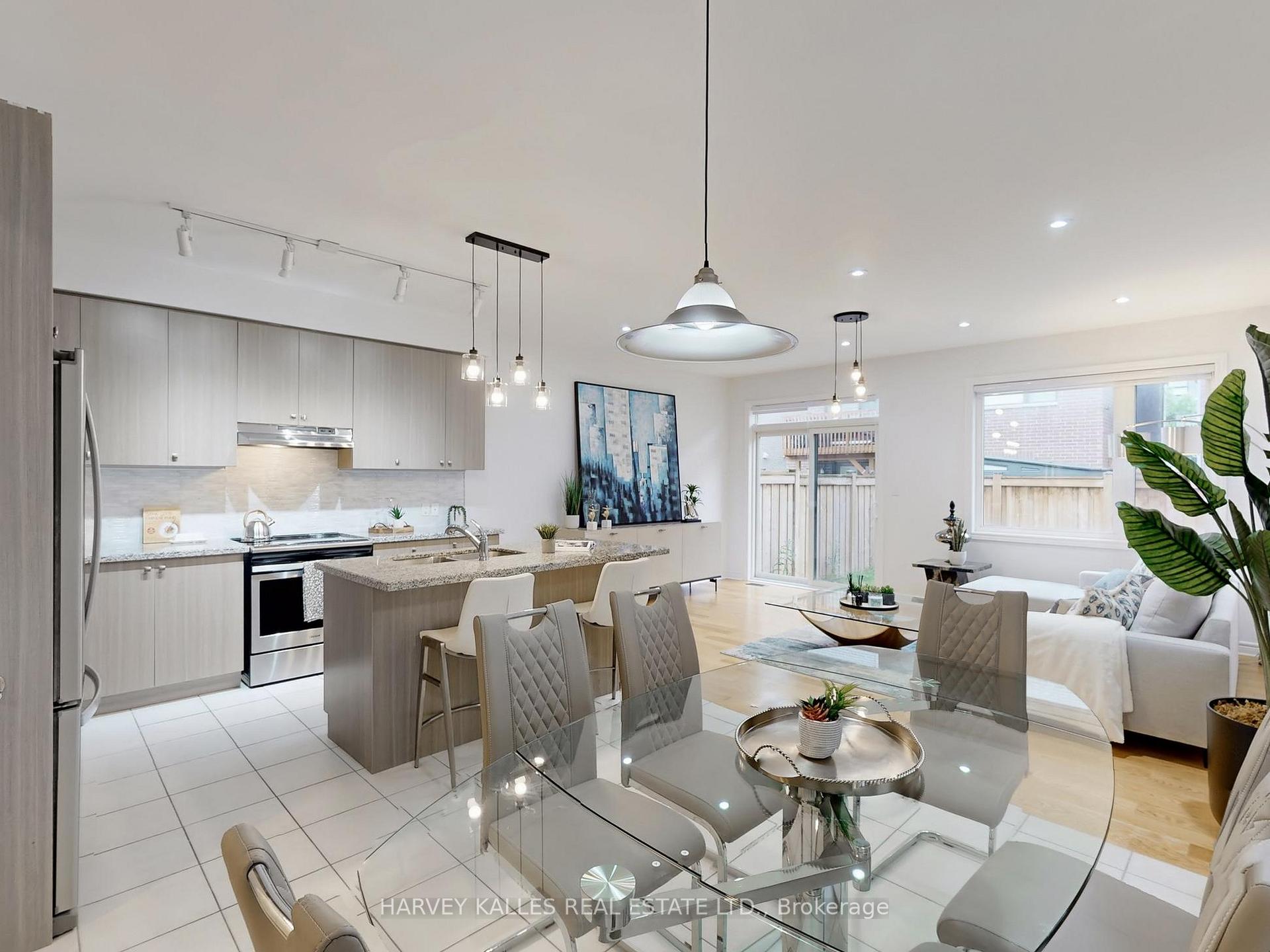 Photo 10 of 1146 Cactus Crescent, Pickering, Rural Pickering — HOMEH