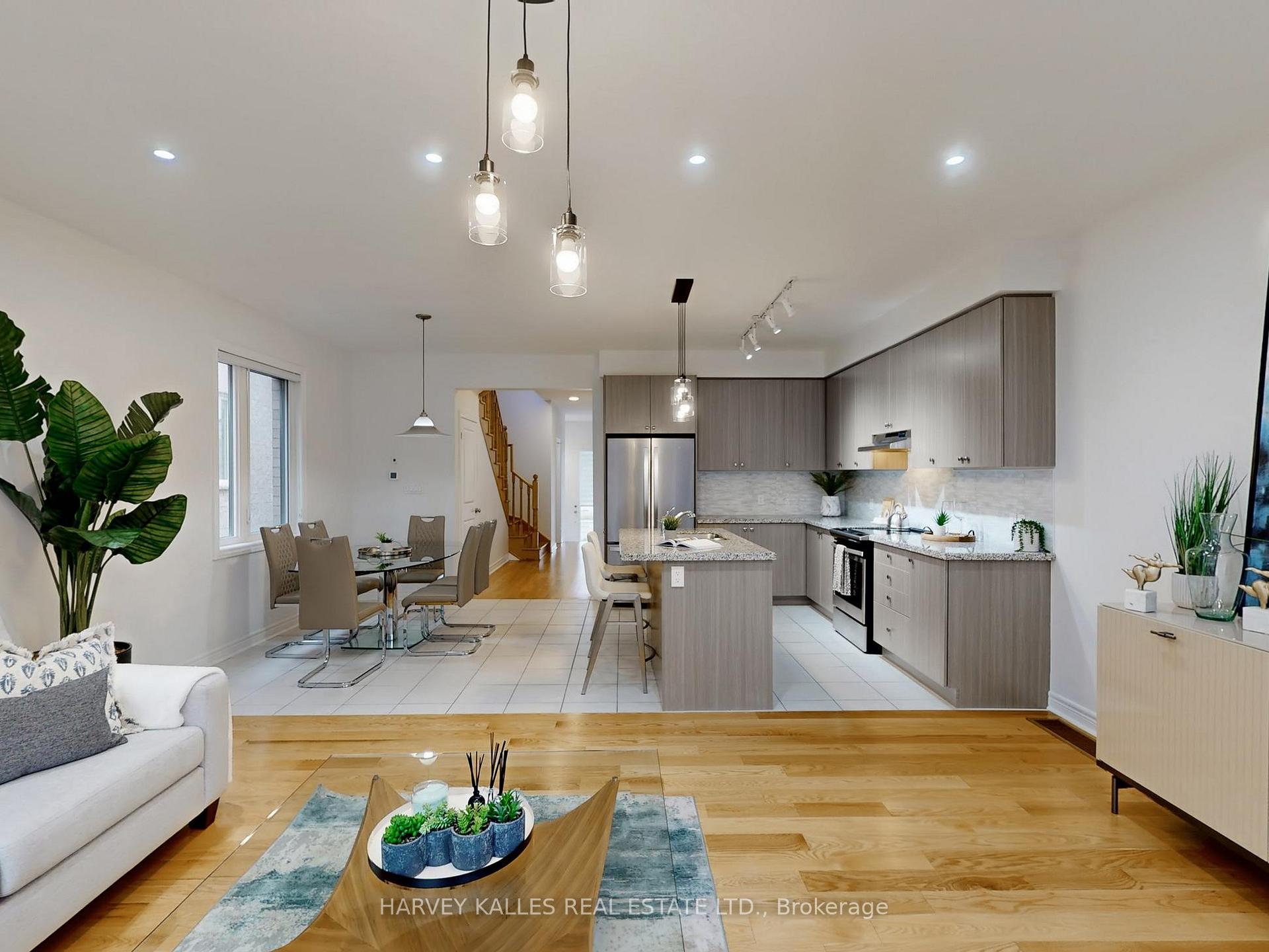 Photo 11 of 1146 Cactus Crescent, Pickering, Rural Pickering — HOMEH