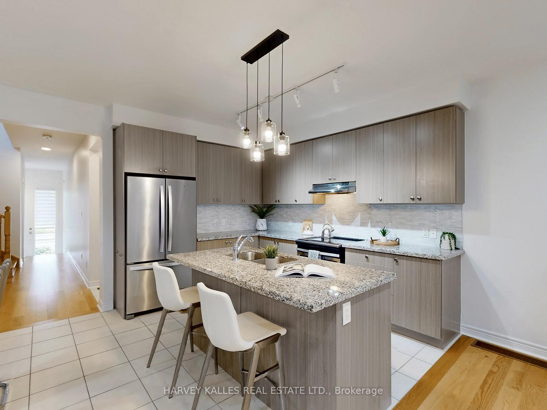 Photo 12 of 1146 Cactus Crescent, Pickering, Rural Pickering — HOMEH