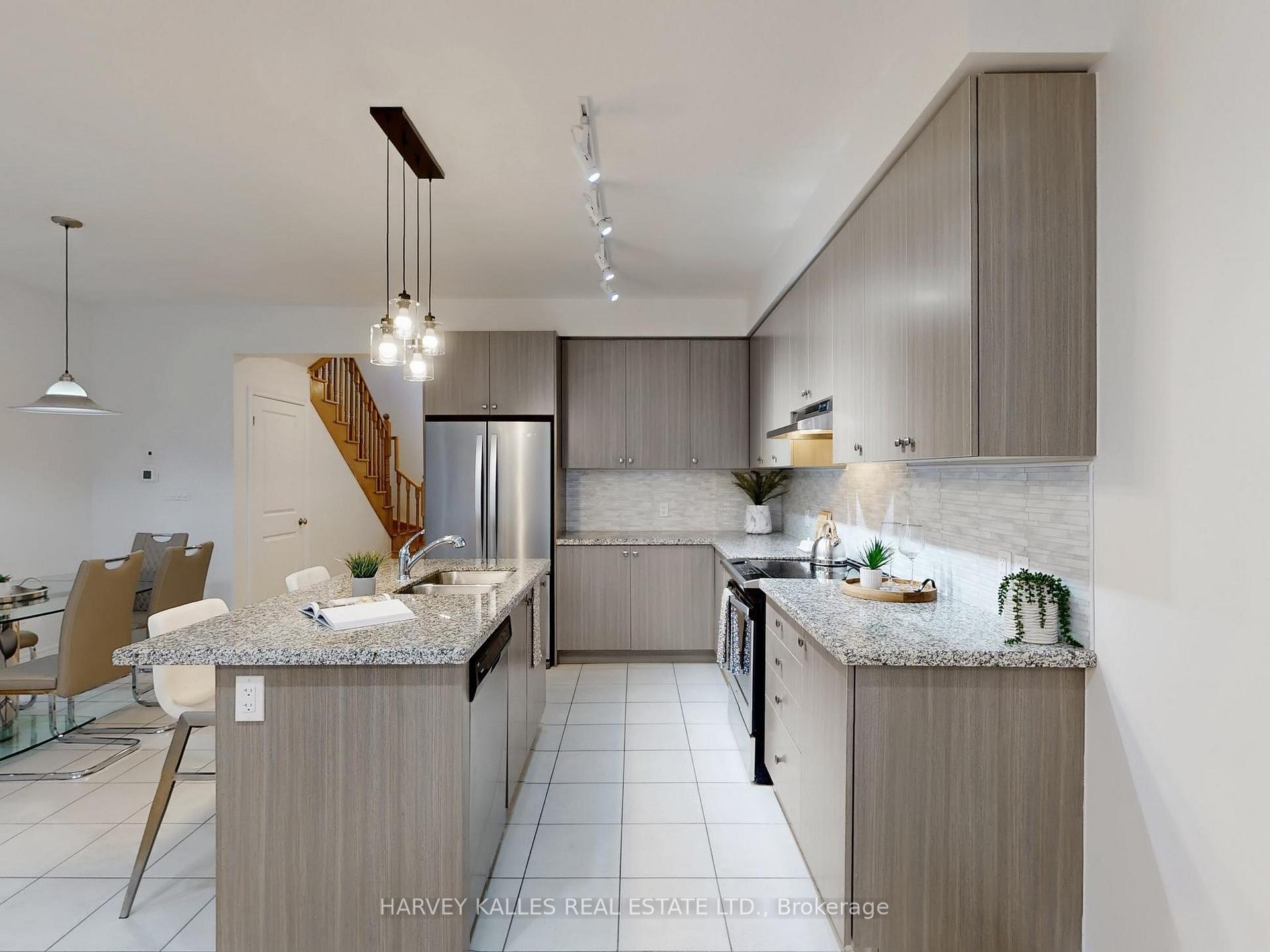 Photo 14 of 1146 Cactus Crescent, Pickering, Rural Pickering — HOMEH