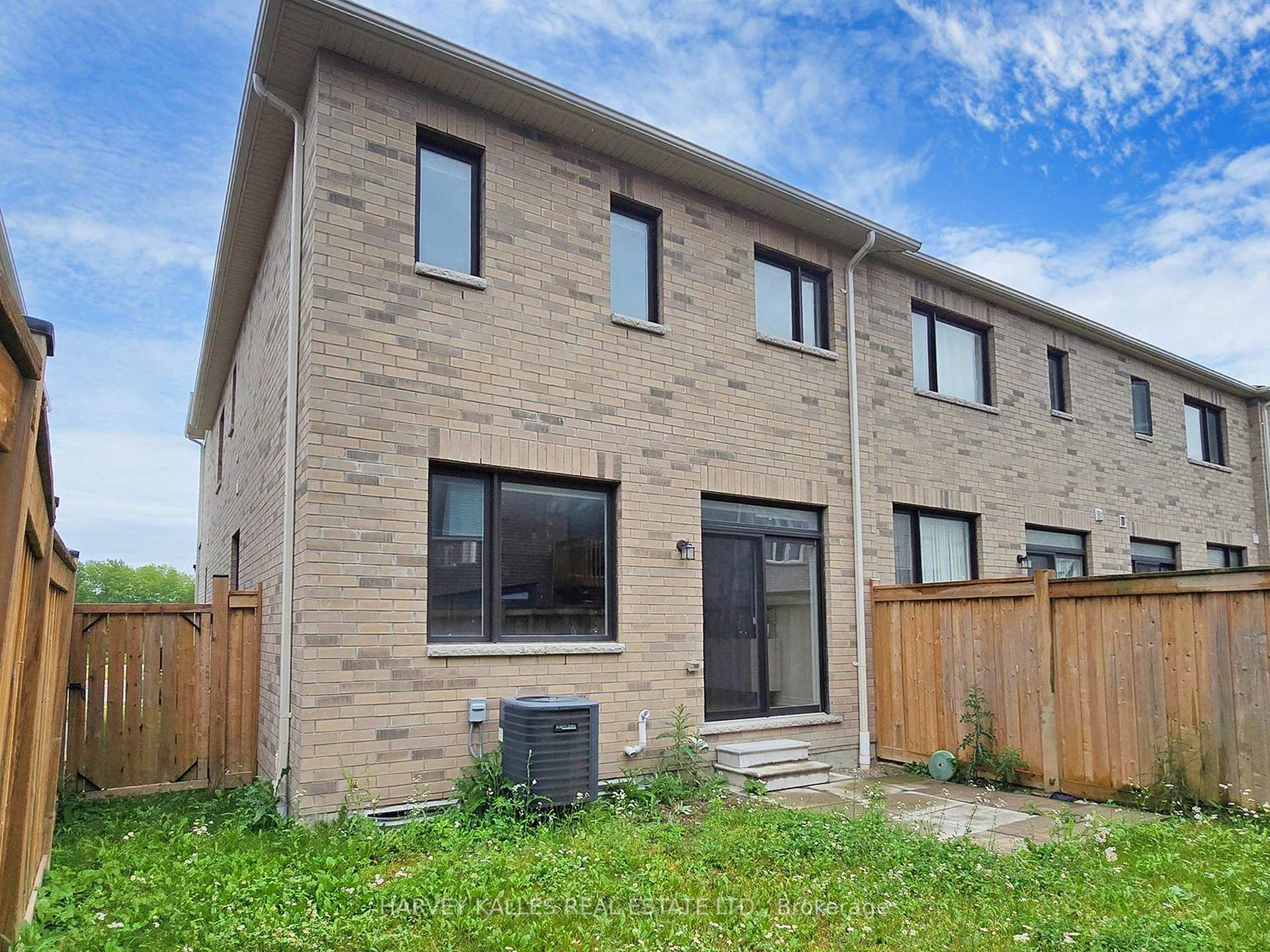 Photo 48 of 1146 Cactus Crescent, Pickering, Rural Pickering — HOMEH