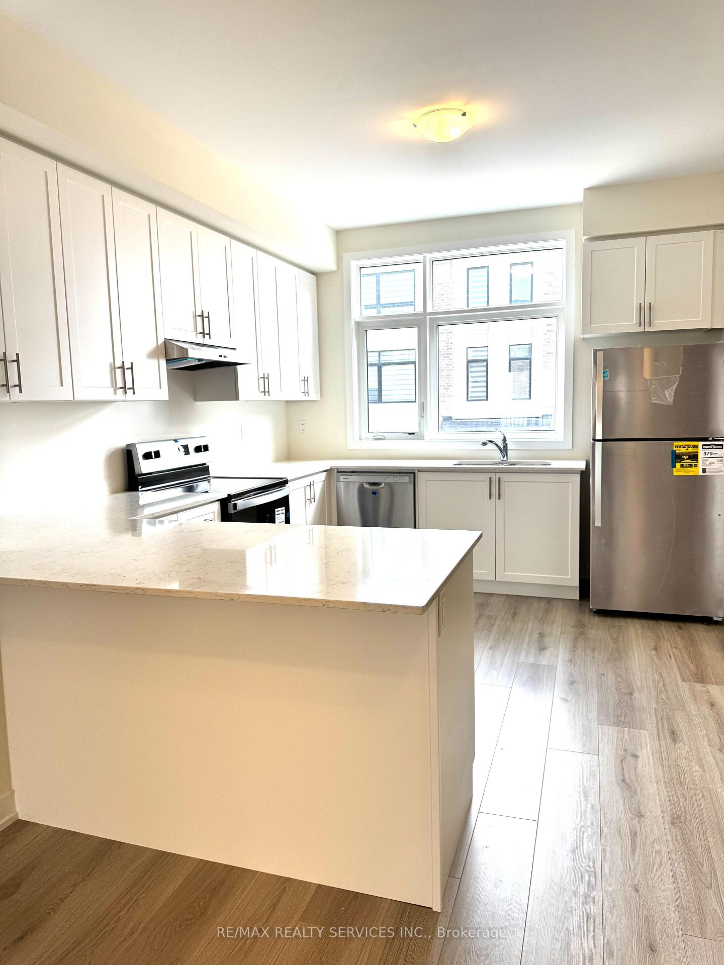 Photo 9 of Unit 1207, 1695 Dersan Street, Pickering, Duffin Heights — HOMEH