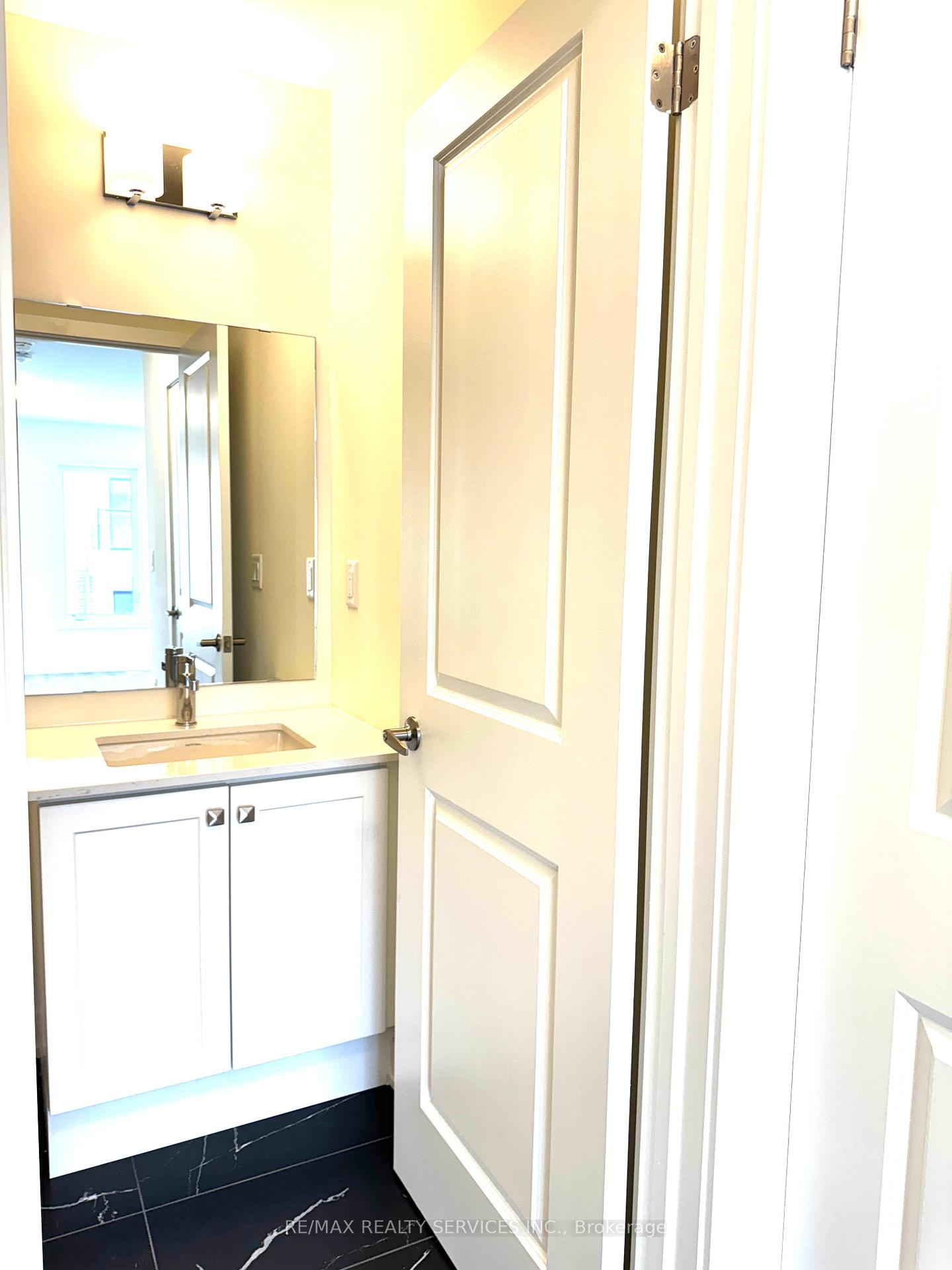 Photo 18 of Unit 1207, 1695 Dersan Street, Pickering, Duffin Heights — HOMEH