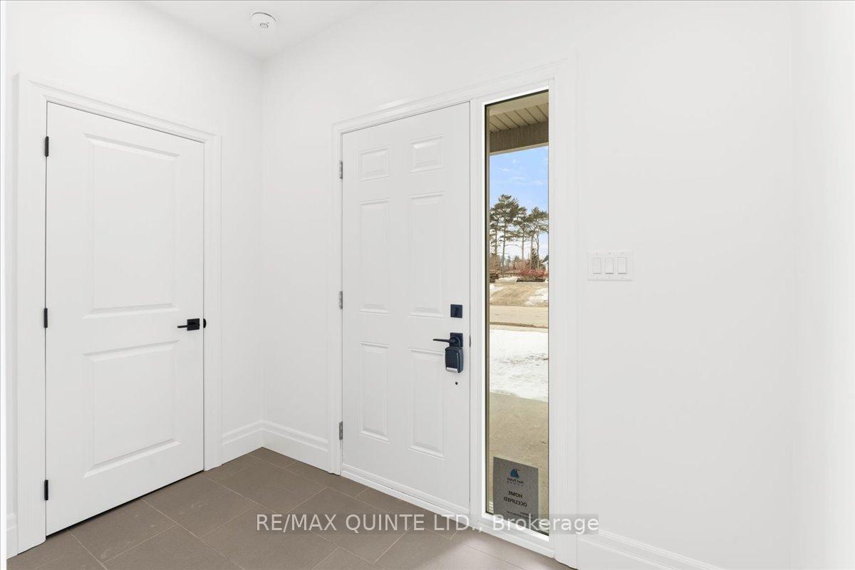 Photo 2 of 24 Evans Street, Prince Edward County, Picton — HOMEH