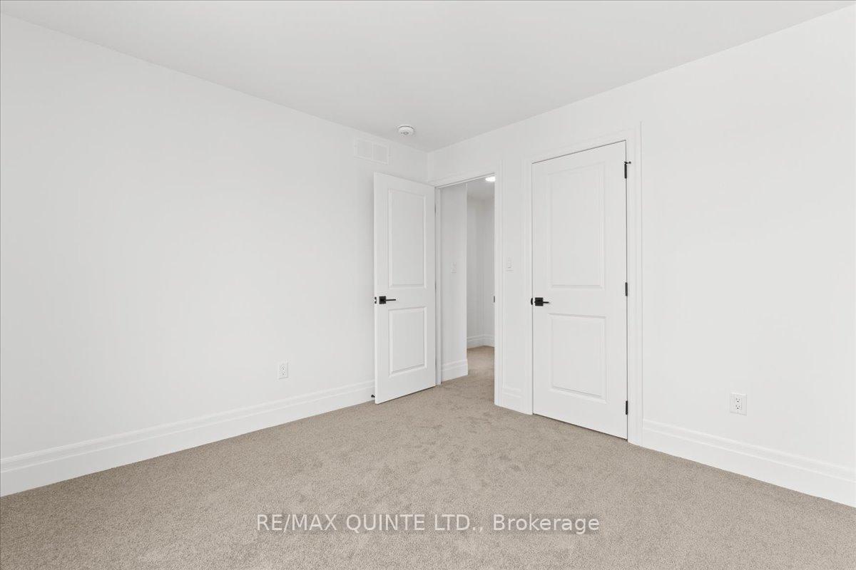 Photo 22 of 24 Evans Street, Prince Edward County, Picton — HOMEH