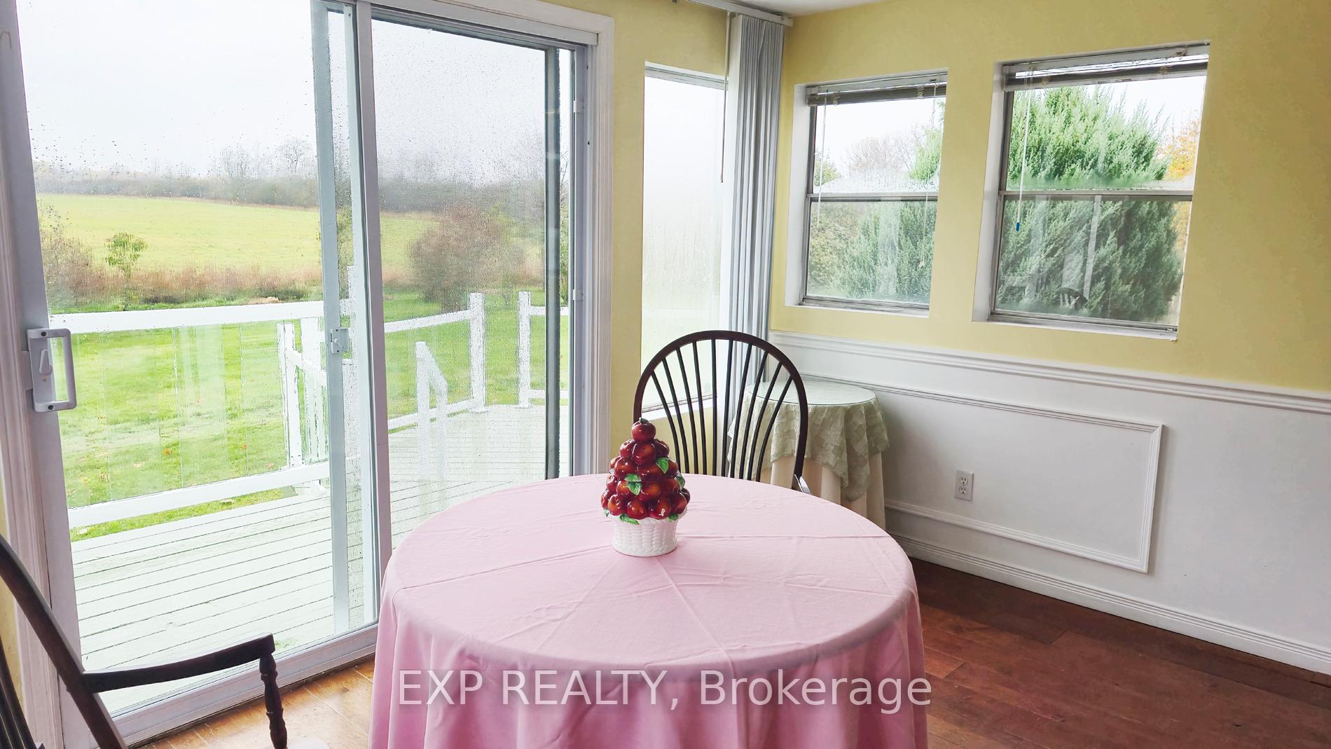 Photo 9 of 700 Barcovan Beach Road, Quinte West, Murray Ward — HOMEH