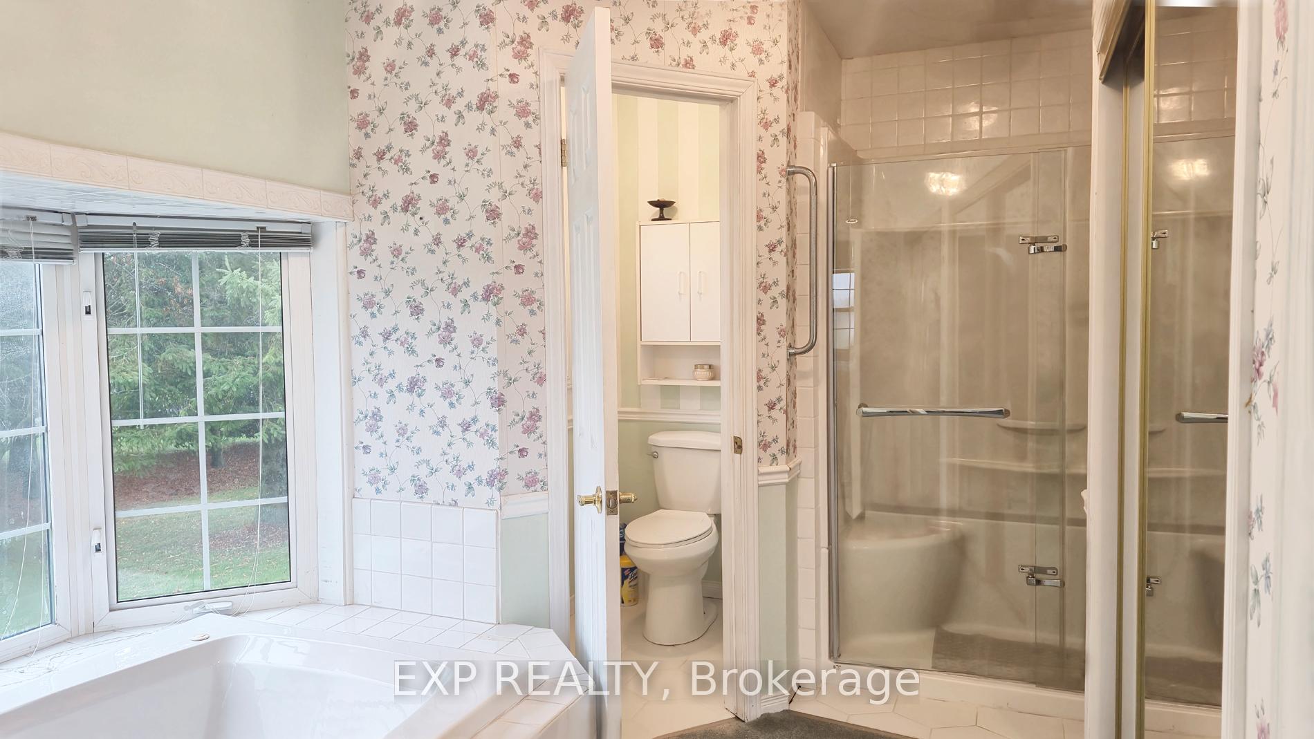 Photo 24 of 700 Barcovan Beach Road, Quinte West, Murray Ward — HOMEH