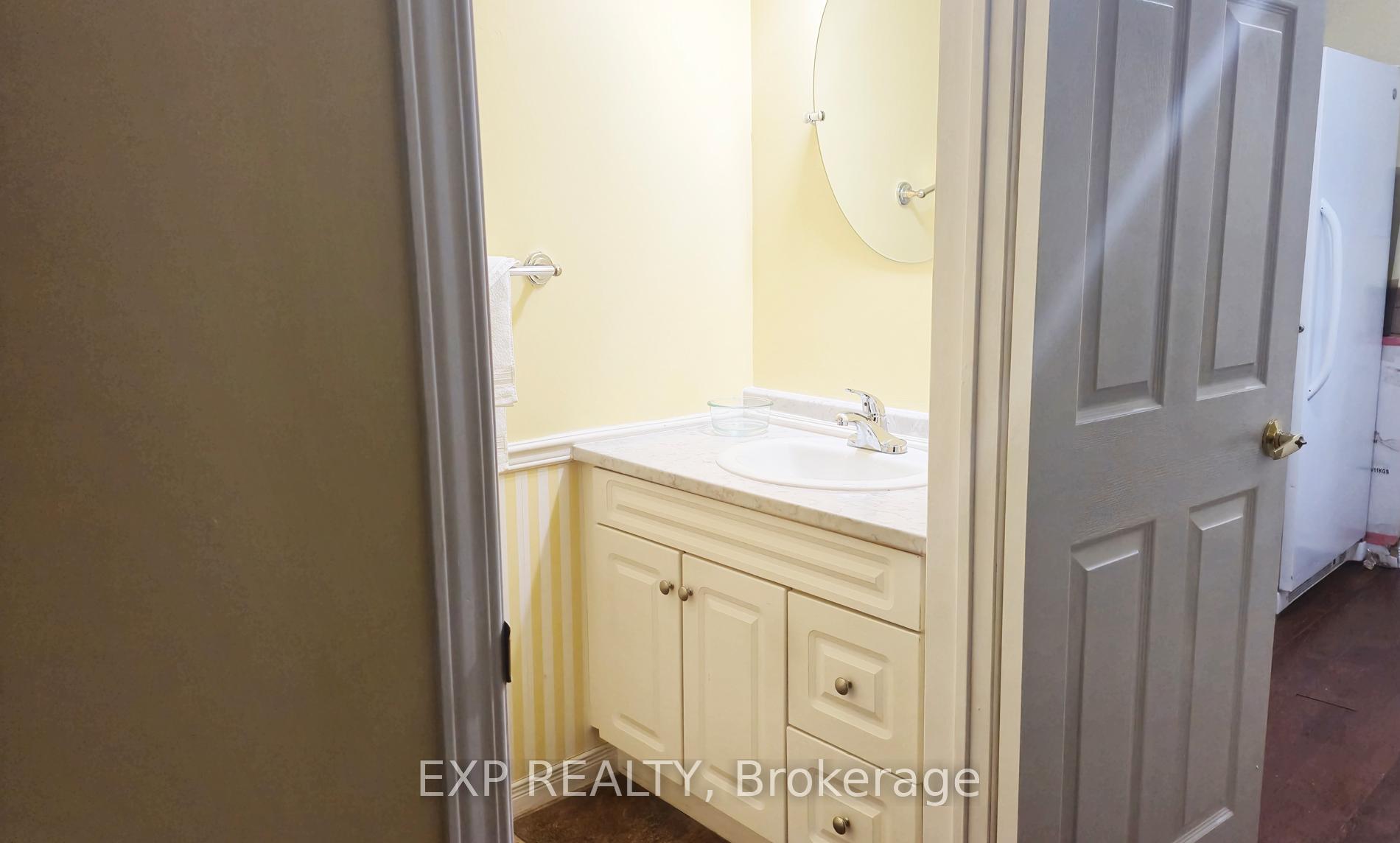 Photo 32 of 700 Barcovan Beach Road, Quinte West, Murray Ward — HOMEH