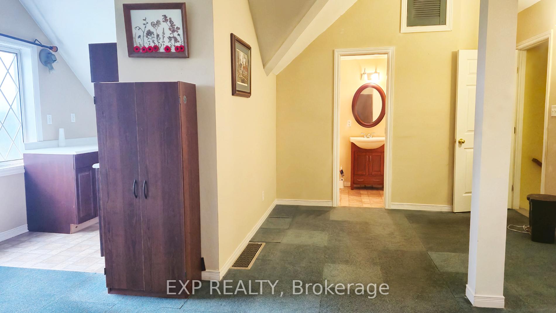 Photo 41 of 700 Barcovan Beach Road, Quinte West, Murray Ward — HOMEH