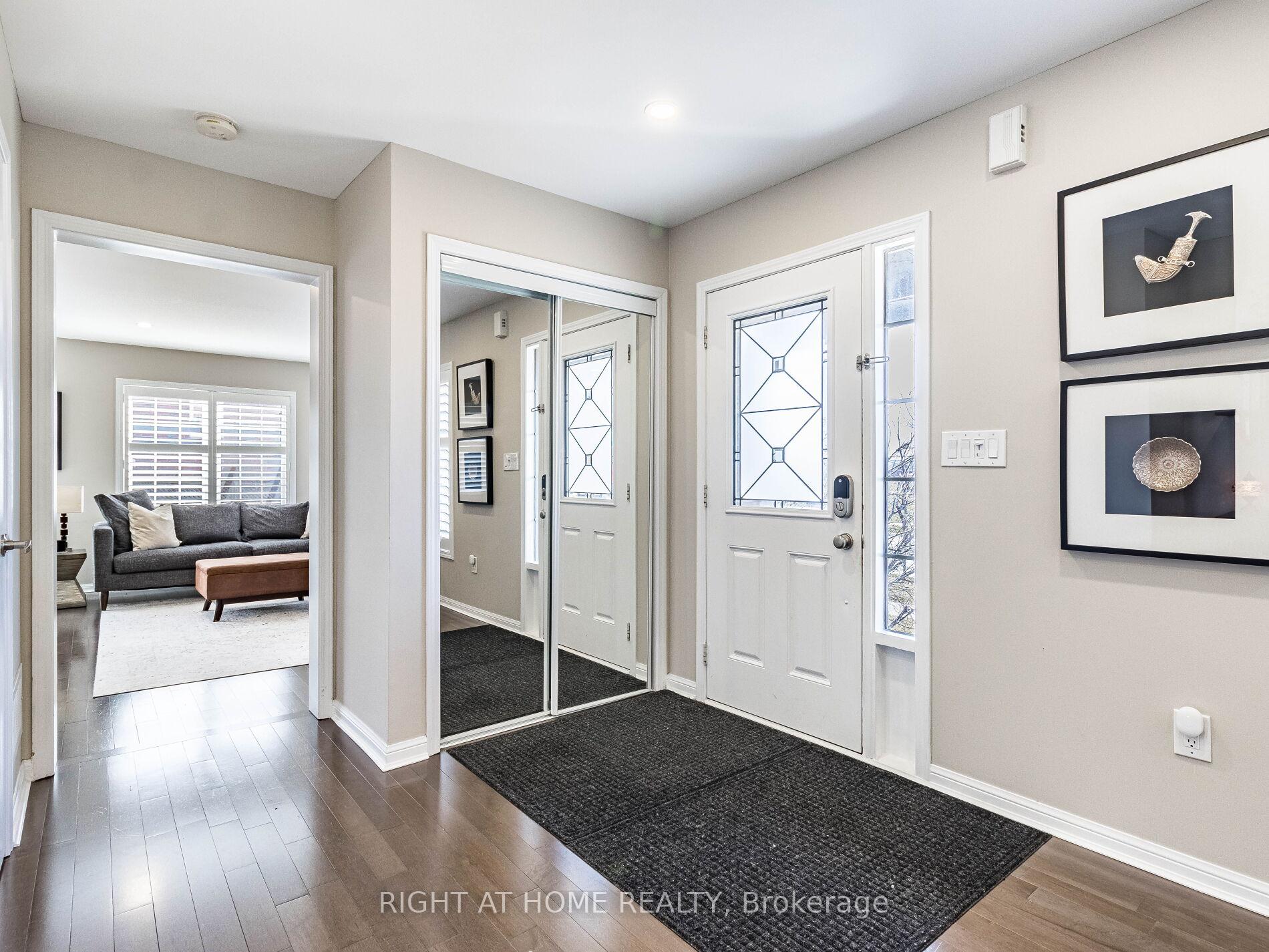 Photo 9 of 892 Philbrook Drive, Milton, Coates — HOMEH