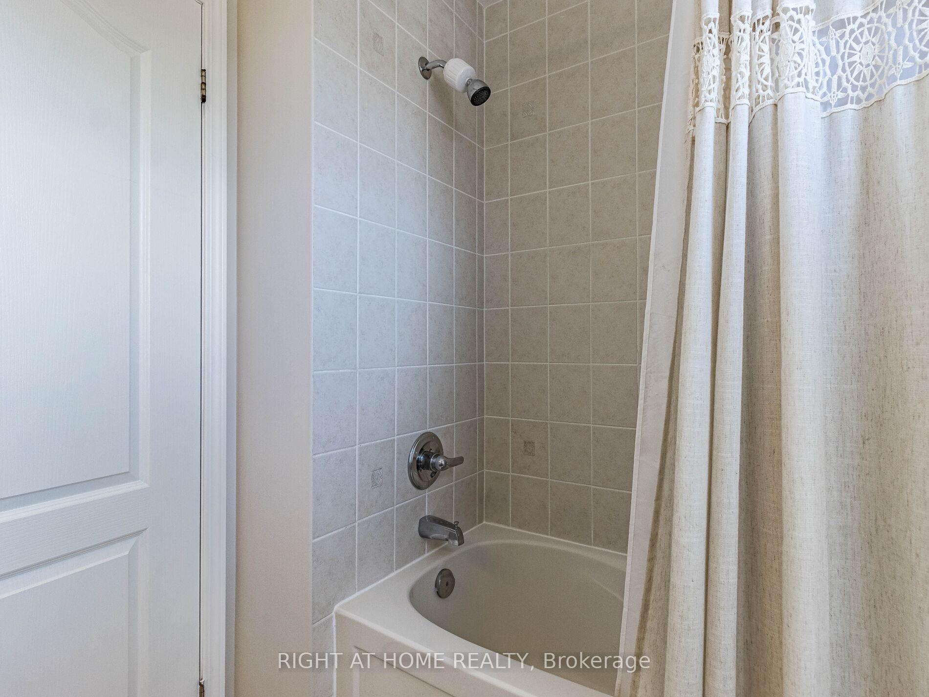 Photo 32 of 892 Philbrook Drive, Milton, Coates — HOMEH