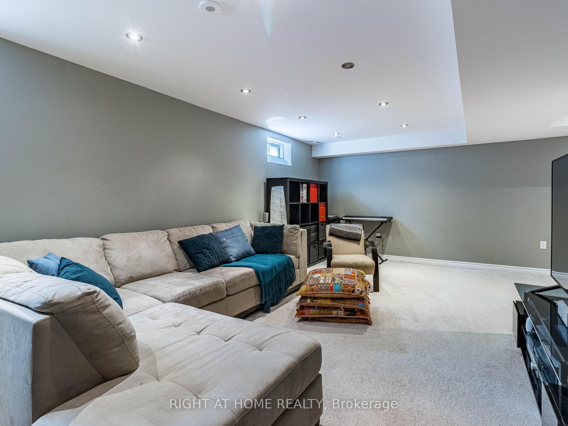 Photo 42 of 892 Philbrook Drive, Milton, Coates — HOMEH