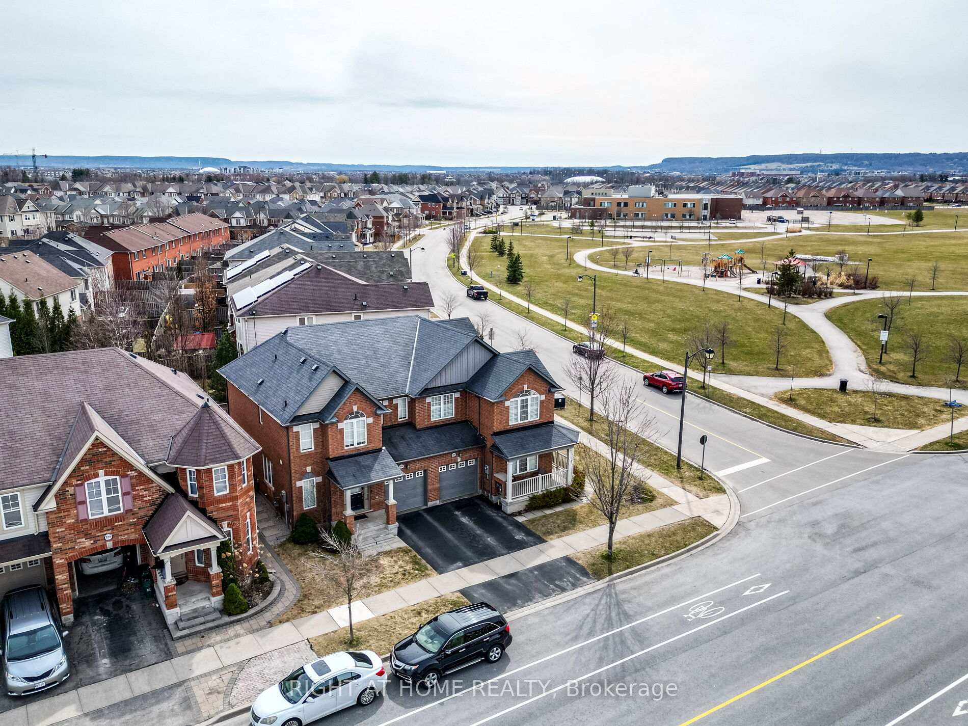 Photo 47 of 892 Philbrook Drive, Milton, Coates — HOMEH