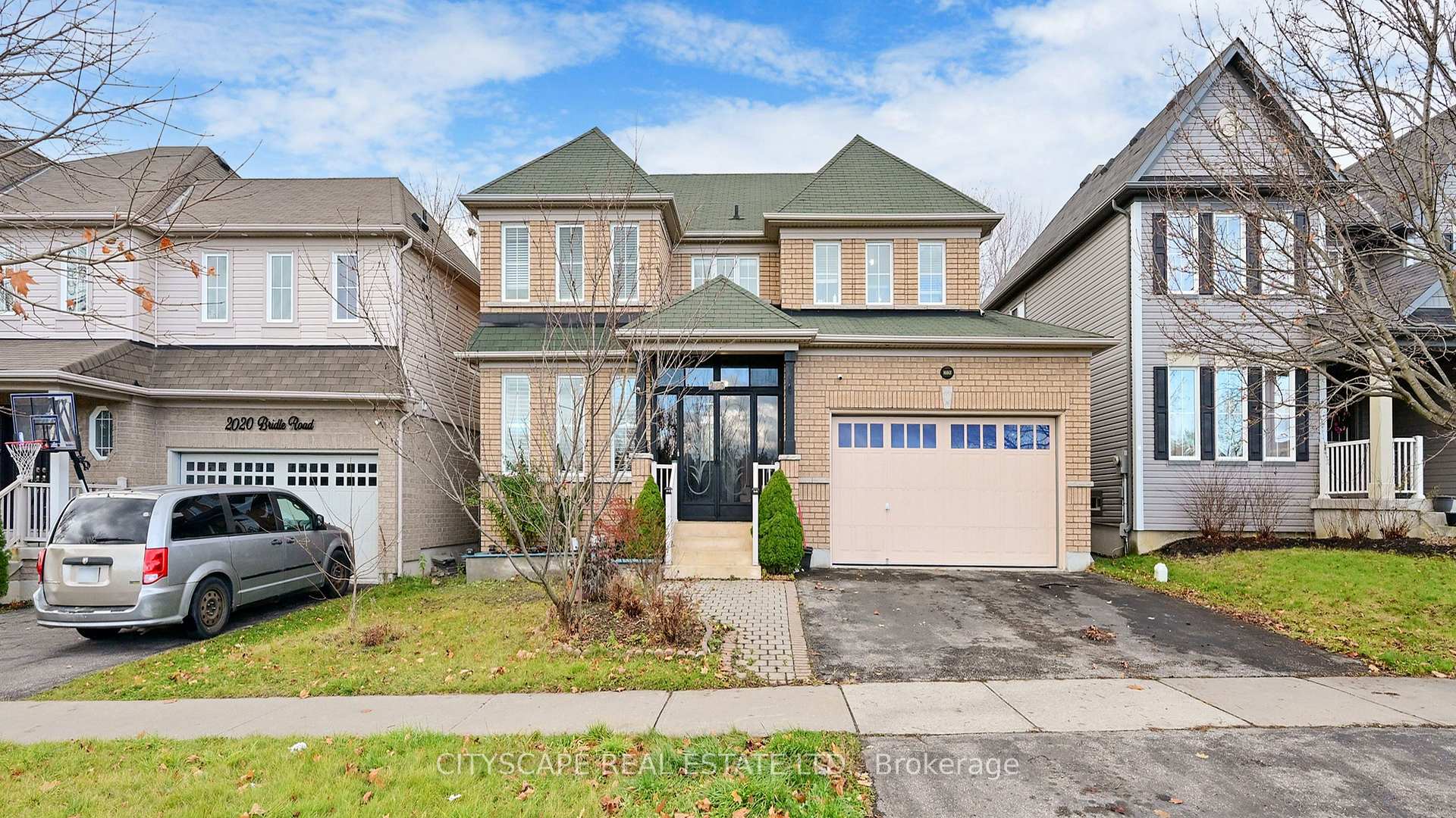 Photo 2 of 2026 Bridle Road, Oshawa, Windfields — HOMEH