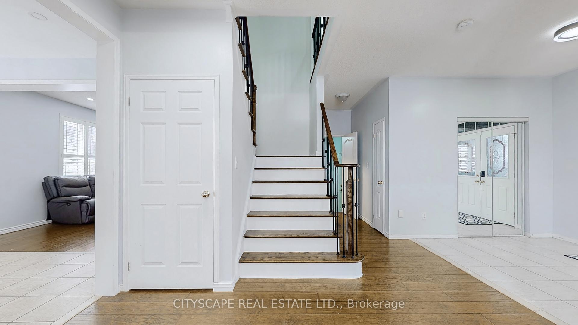 Photo 17 of 2026 Bridle Road, Oshawa, Windfields — HOMEH