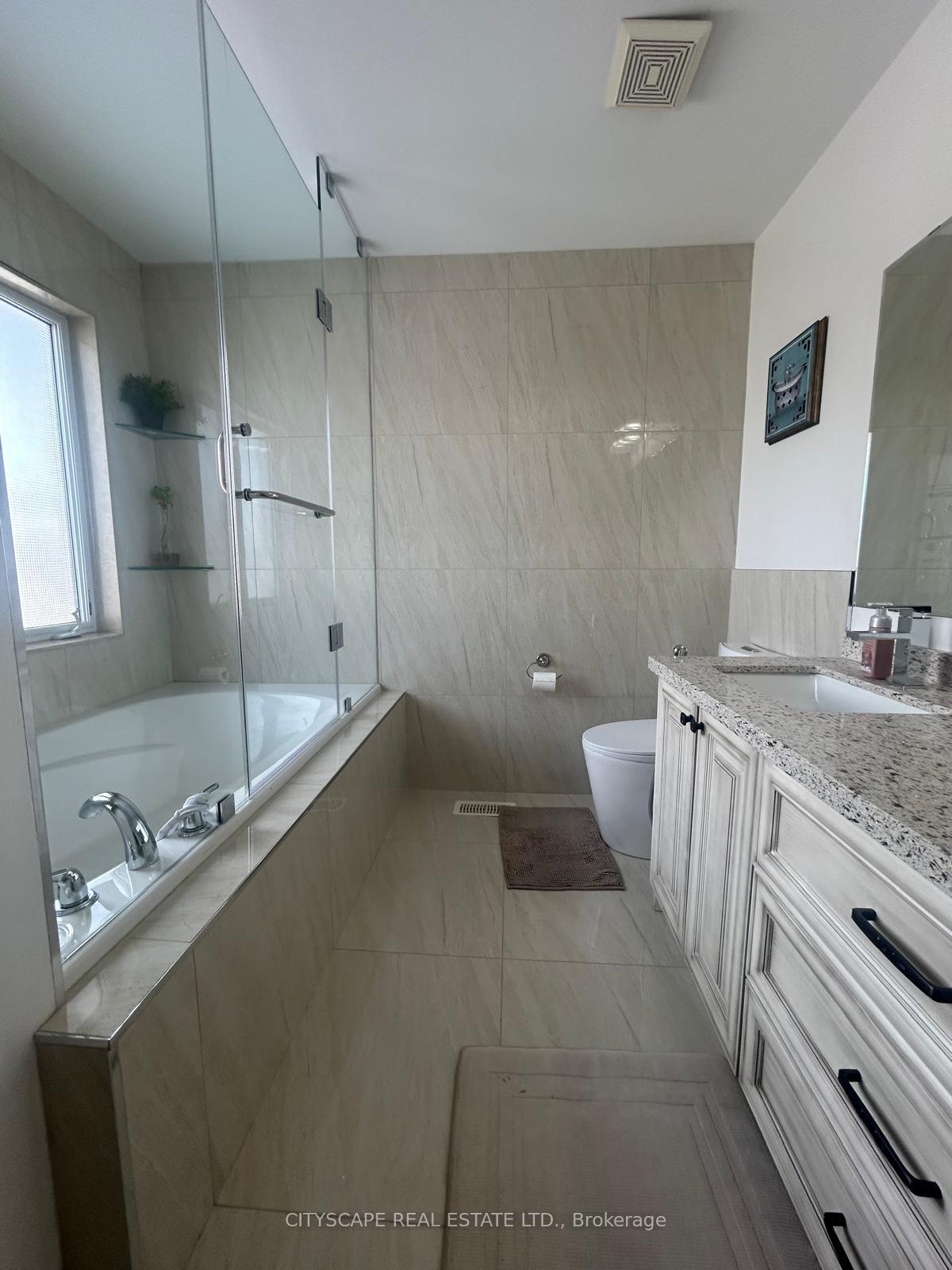 Photo 37 of 1013 Farmstead Drive, Milton, Willmott — HOMEH