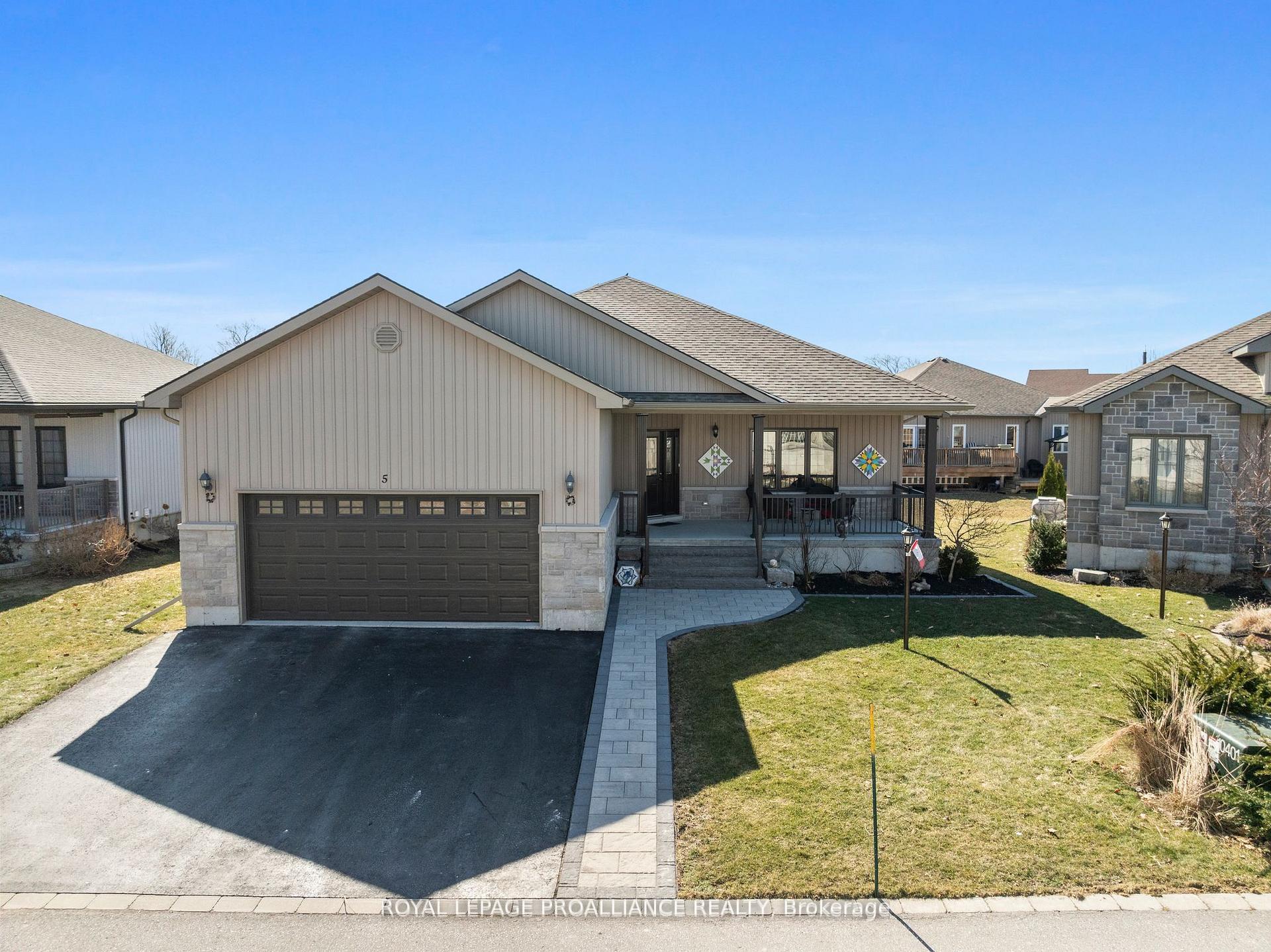 Photo 3 of 5 Conger Drive, Prince Edward County, Wellington Ward — HOMEH