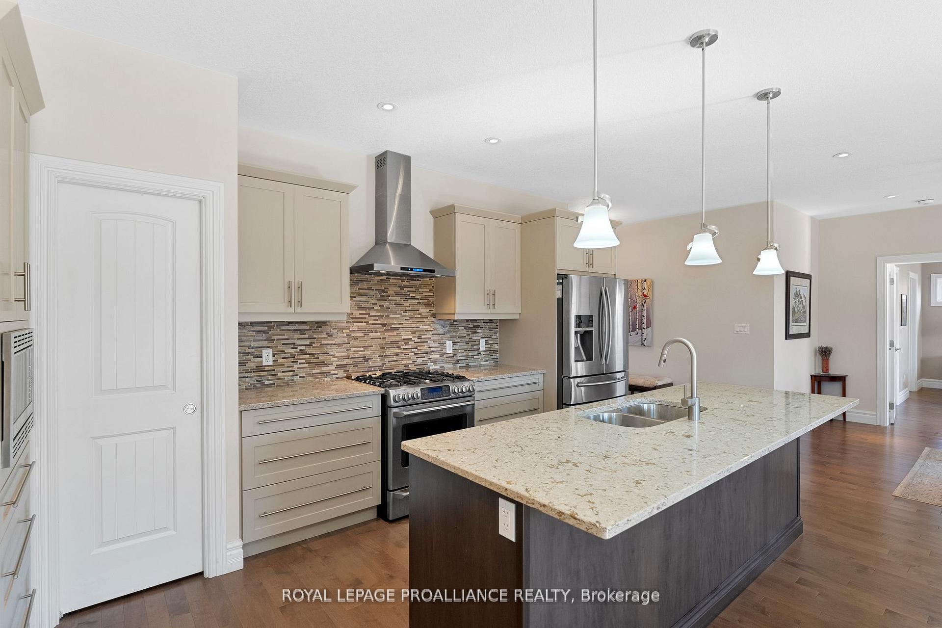 Photo 9 of 5 Conger Drive, Prince Edward County, Wellington Ward — HOMEH