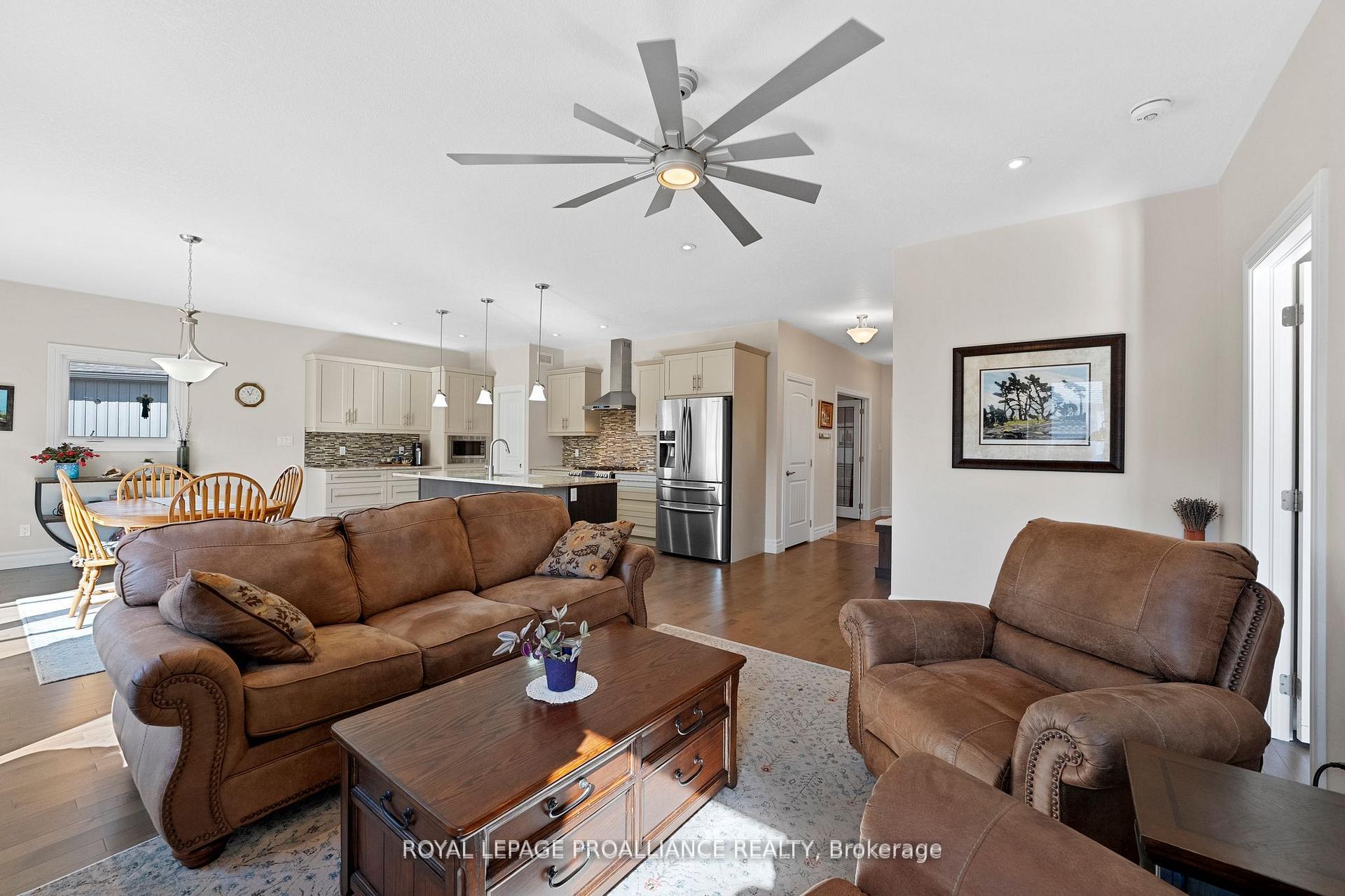 Photo 14 of 5 Conger Drive, Prince Edward County, Wellington Ward — HOMEH