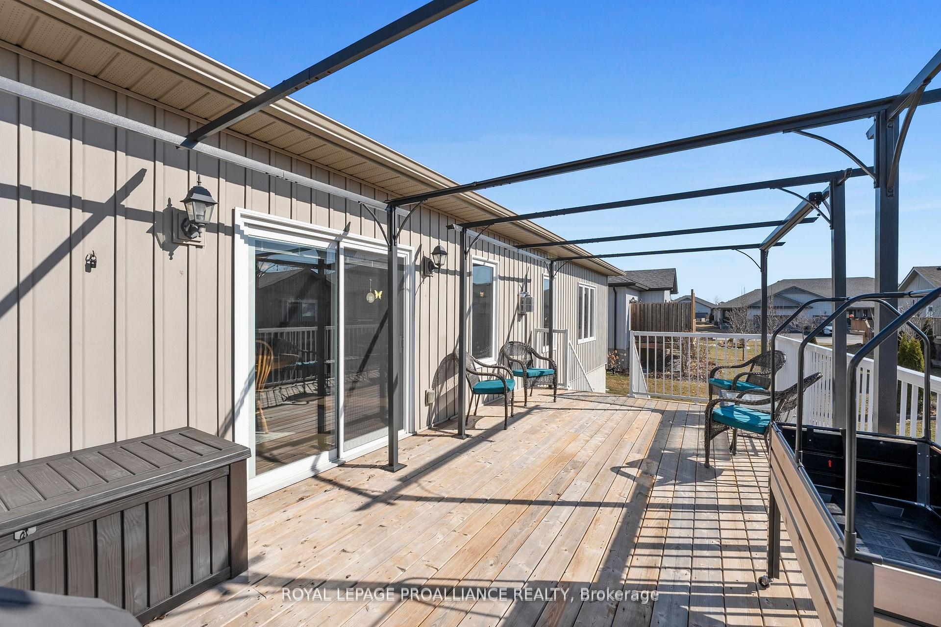 Photo 16 of 5 Conger Drive, Prince Edward County, Wellington Ward — HOMEH