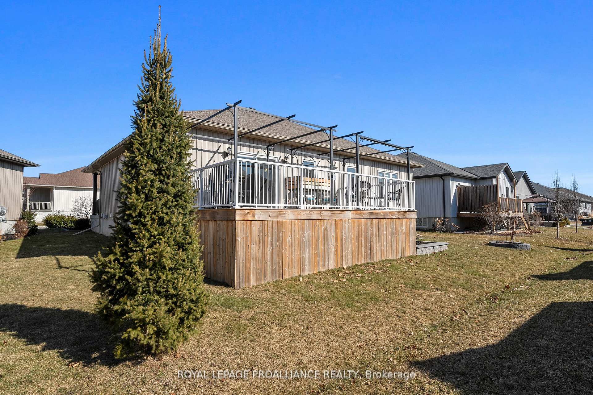 Photo 30 of 5 Conger Drive, Prince Edward County, Wellington Ward — HOMEH