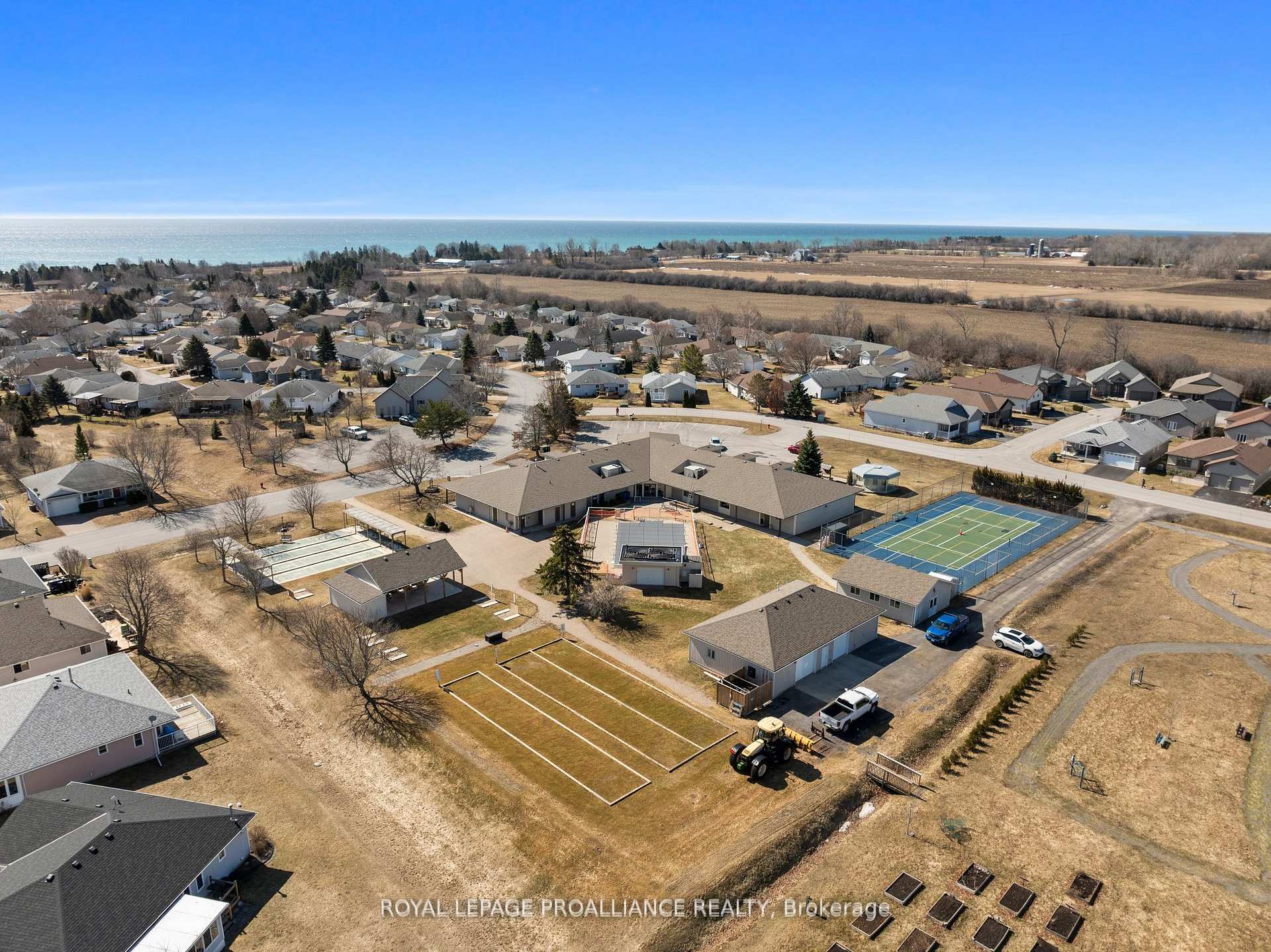 Photo 35 of 5 Conger Drive, Prince Edward County, Wellington Ward — HOMEH